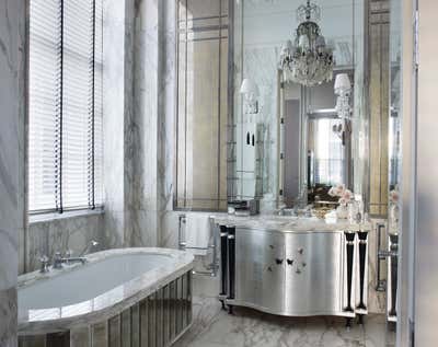  Contemporary Family Home Bathroom. Regent's Park Grand House by Hubert Zandberg Interiors.