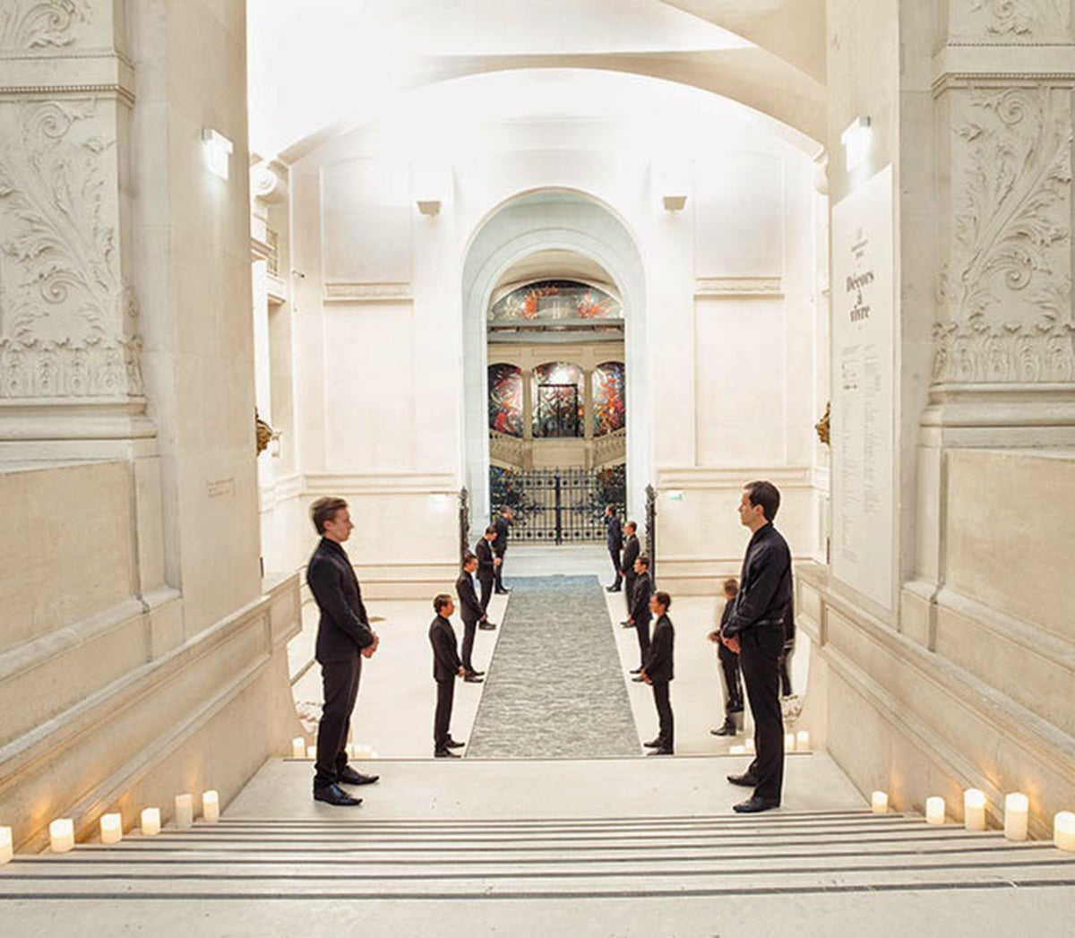 Contemporary Entry and Hall