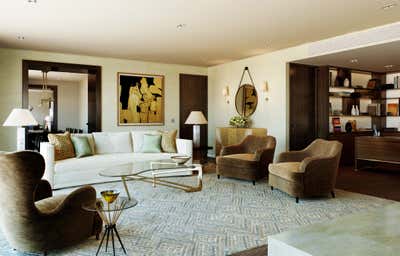  English Country Living Room. London Penthouses by Douglas Mackie Design.