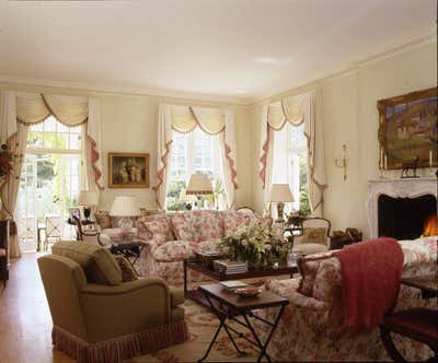  English Country Country House Living Room. Sunningdale by Joanna Wood.