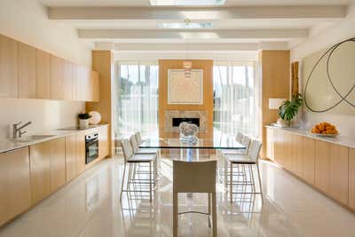  Mid-Century Modern Bachelor Pad Kitchen. Decorators Own by Vance Burke Design Inc..
