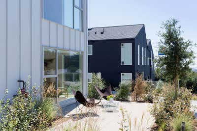  Minimalist Family Home Exterior. Blackbirds by Bestor Architecture.