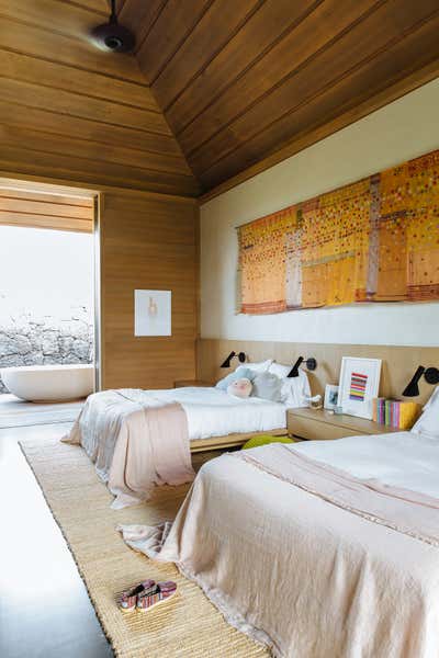  Modern Vacation Home Bedroom. Kona Coast Retreat by NICOLEHOLLIS.