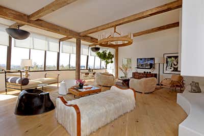 Modern Bachelor Pad Living Room. Sunset Capri by Trip Haenisch & Associates.