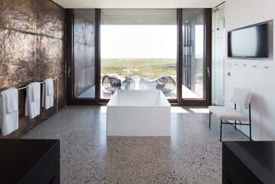  Modern Vacation Home Bathroom. East End House by Christoff:Finio Architecture.