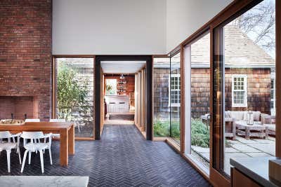  Modern Country House Dining Room. Sagaponack House by Christoff:Finio Architecture.