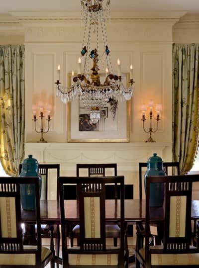  Traditional Family Home Dining Room. Bel Air Residence by Enos Reese + Co..