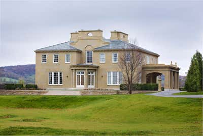  Traditional Country House Exterior. Drumlin Hall by Peter Pennoyer Architects.