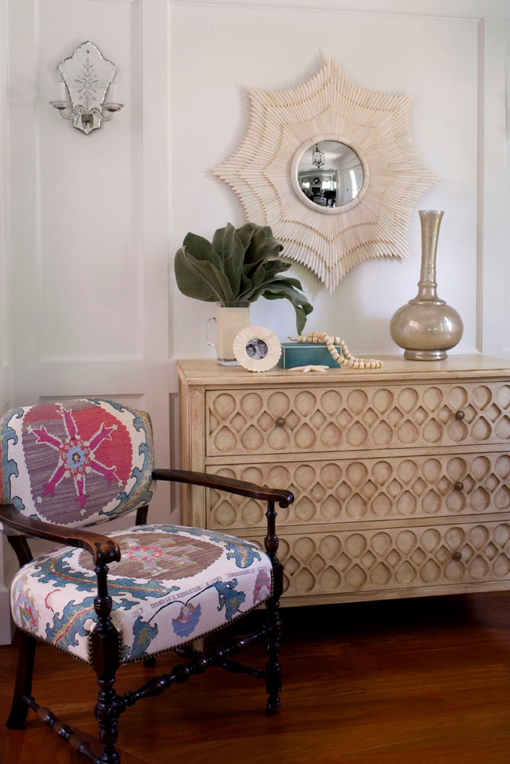 Traditional Entry and Hall