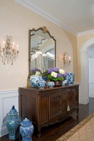  Traditional Family Home Entry and Hall. Amalfi by Jennifer Davis Interior Design.