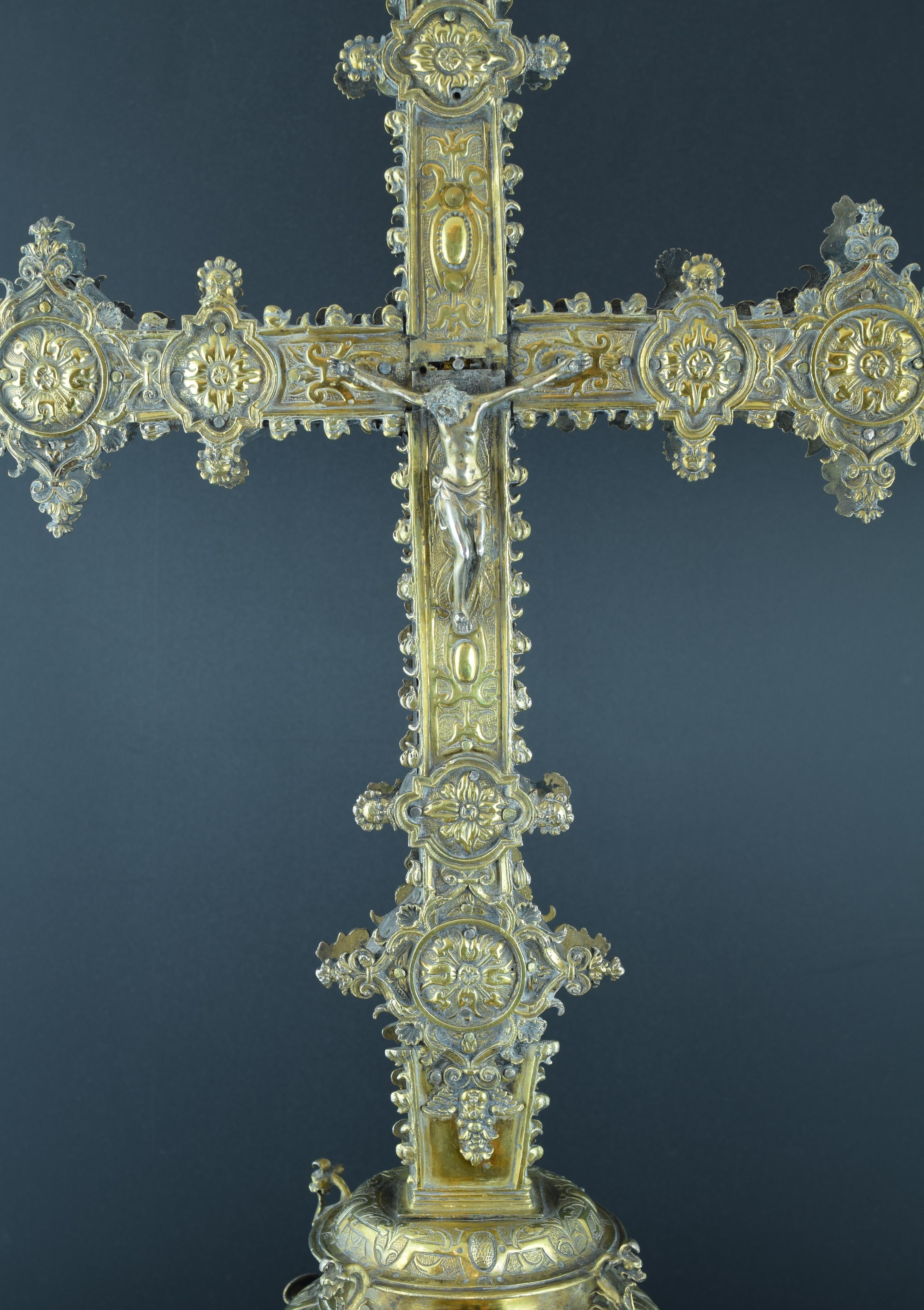 Renaissance Croix de procession, Silver, Barbastro, Aragón, Espagne, XVIe siècle en vente