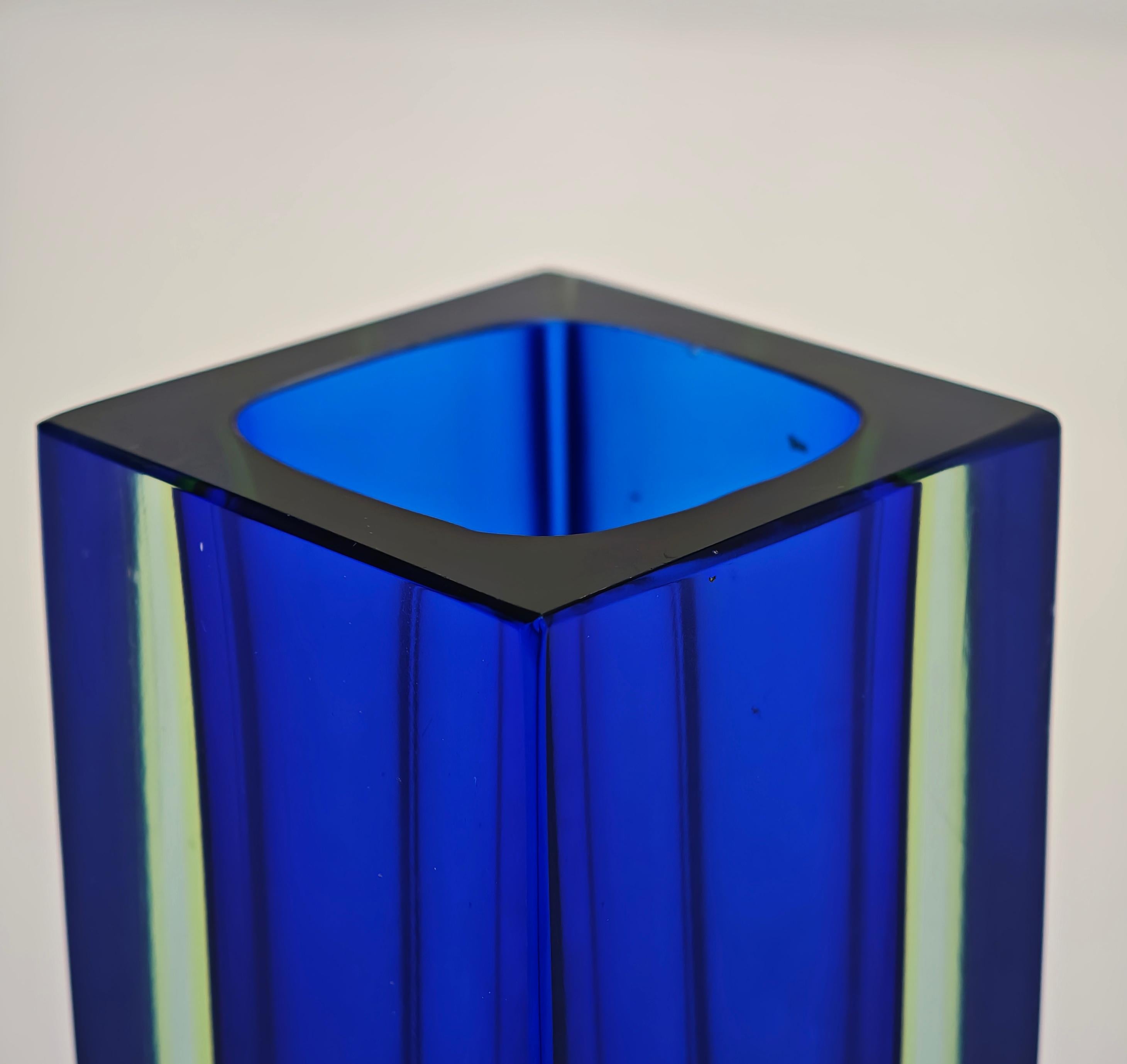 Italian Production Seguso Submerged glass vase Design Italy 1960 Mid-Century Modern For Sale