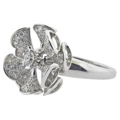 Products Bulgari Diva's Dream Diamond White Gold Flower Ring 128770