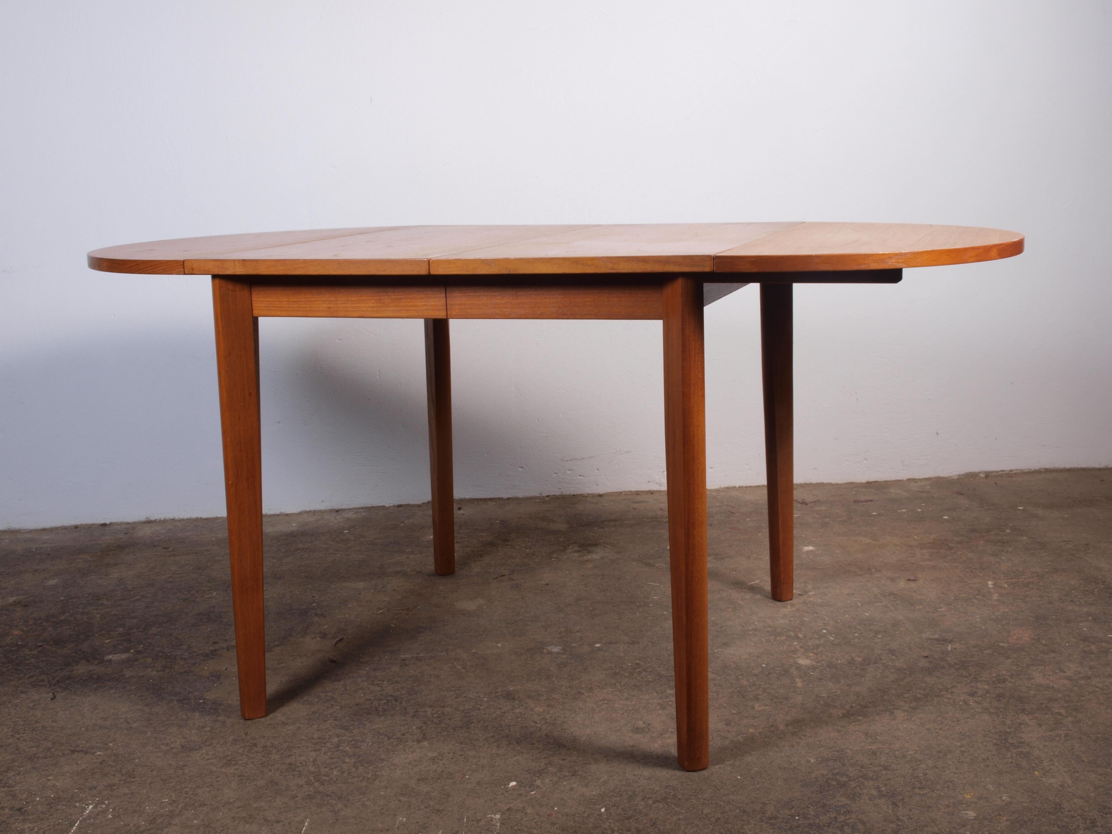Products Extendable Teak Dining table, denmark 1960 3