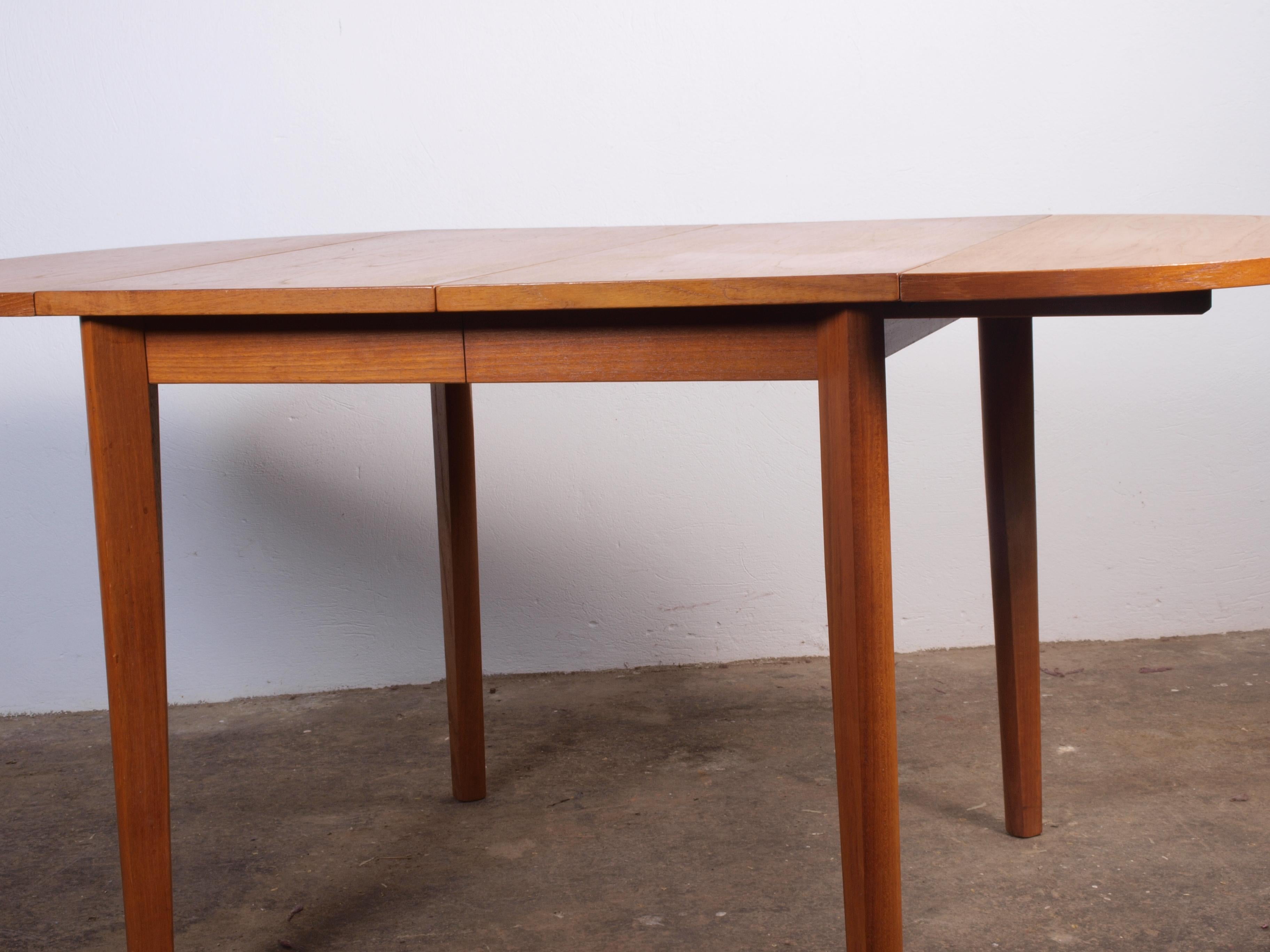 Products Extendable Teak Dining table, denmark 1960 2