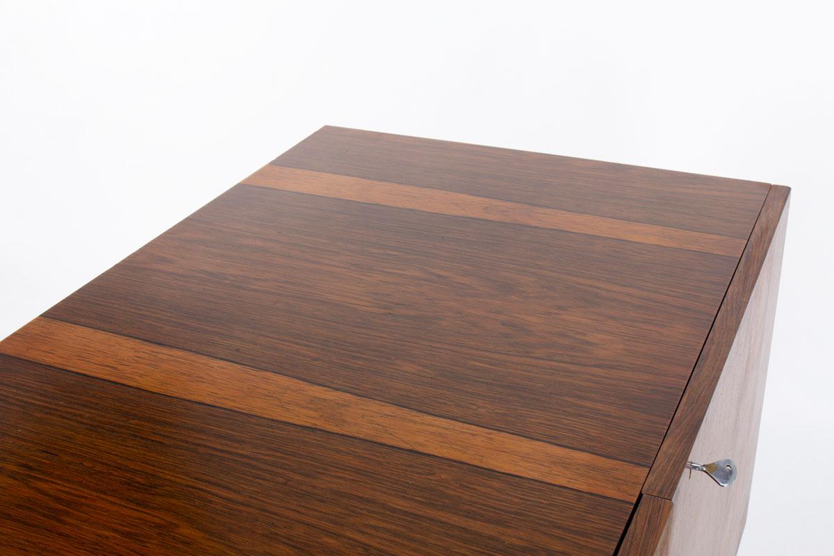 Produits Alain Richard Buffet en bois de rose - Série 800 pour Meuble TV, France, 19 en vente 5