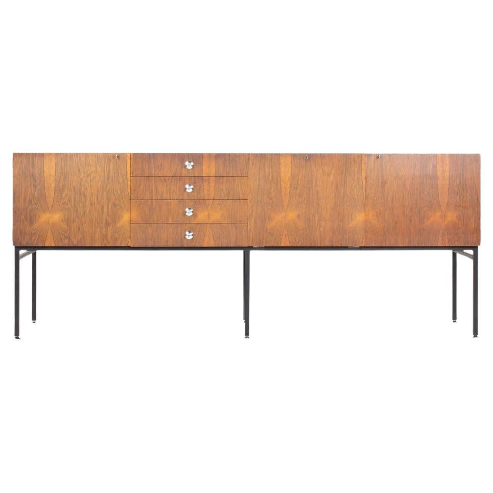 Produits Alain Richard Credenza in legno di palissandro - Serie 800 per Meubles TV, Francia, 19