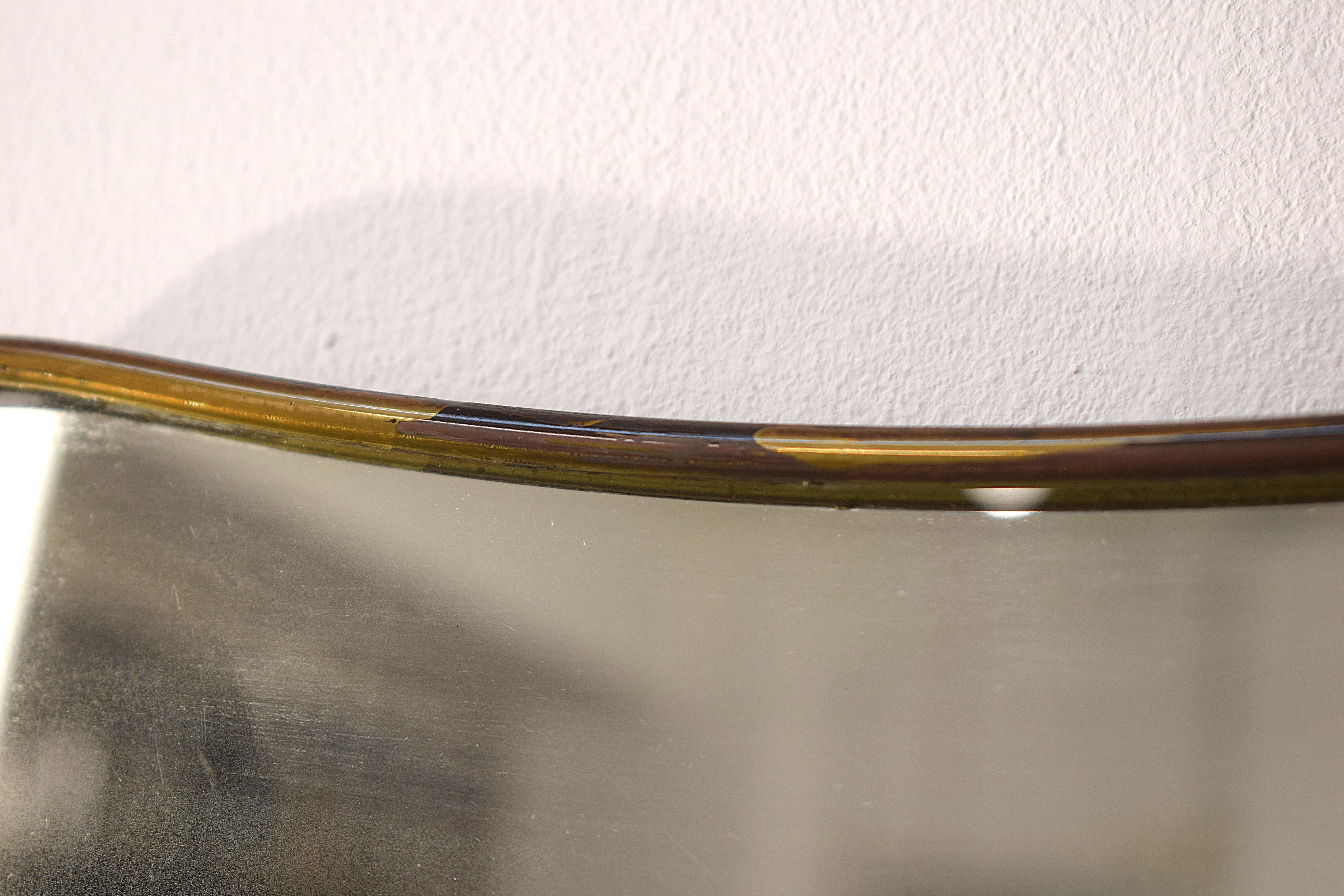 Production italienne - Miroir à cadre en laiton, années 1950 en vente 3