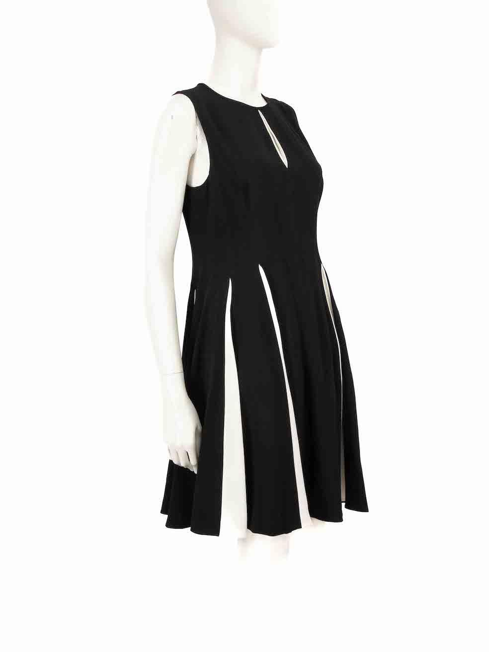 CONDITION is Very good. Minimal wear to dress is evident. Minimal wear to the arm holes and the front is seen with a few pulls to the weave on this used Proenza Schouler designer resale item.
 
 
 
 Details
 
 
 Black
 
 Viscose
 
 Dress
 
 Knee