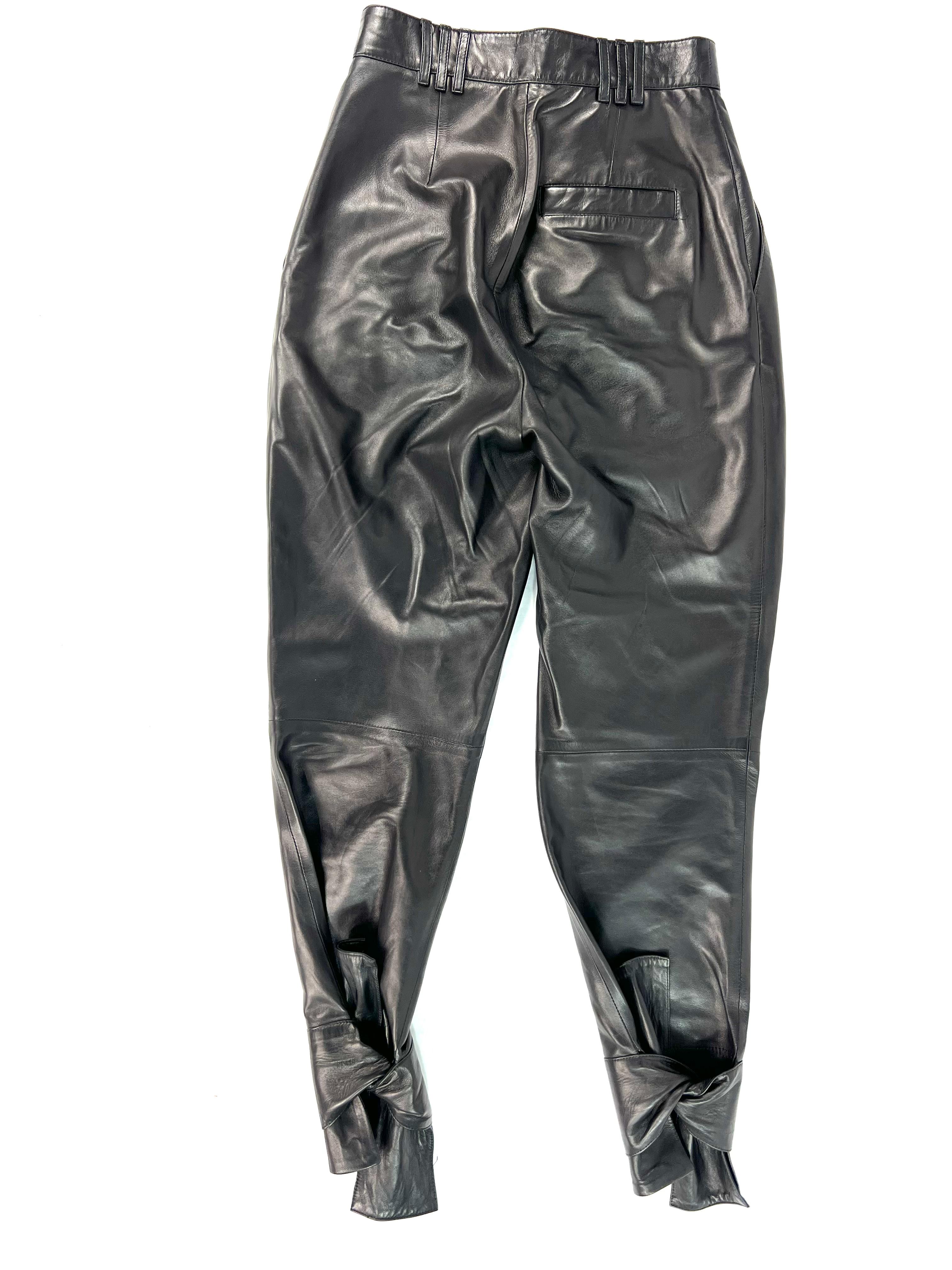 Pantalon en cuir noir Proenza Schouler, Taille 6 Excellent état - En vente à Beverly Hills, CA