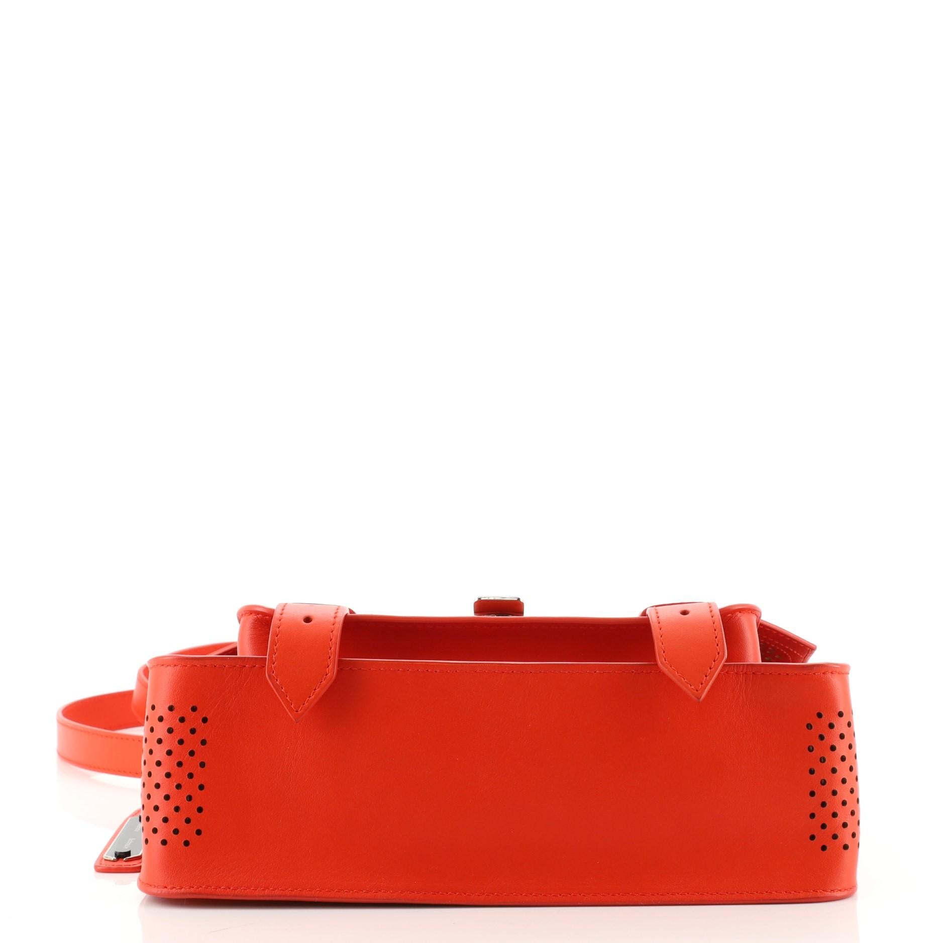Zinnfarbene Perforierte Ledertasche von Proenza Schouler PS1 für Damen oder Herren