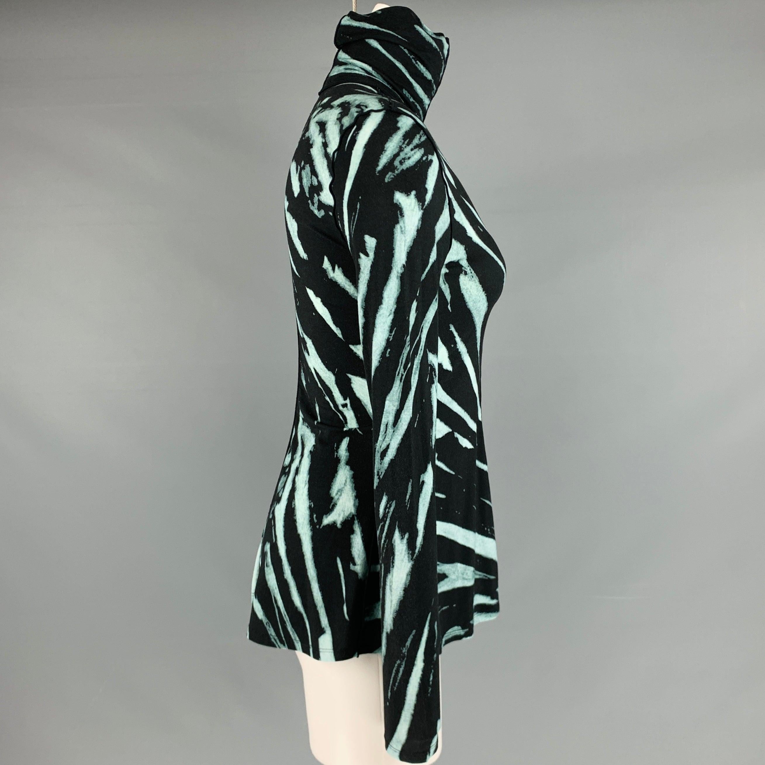 PROENZA SCHOULER Size XS Black Green Rayon Blend Marbled Casual Top In Excellent Condition For Sale In San Francisco, CA