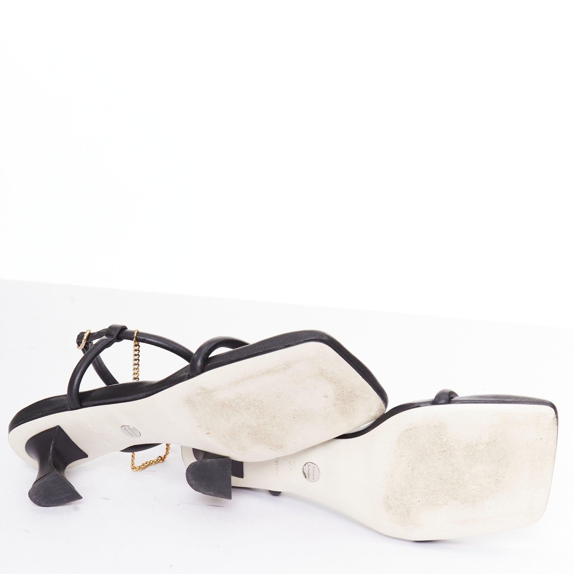 PROENZA SCHOULER Sofia Sandalias acolchadas de eslabones de cadena dorada y piel negra EU35 en venta 6