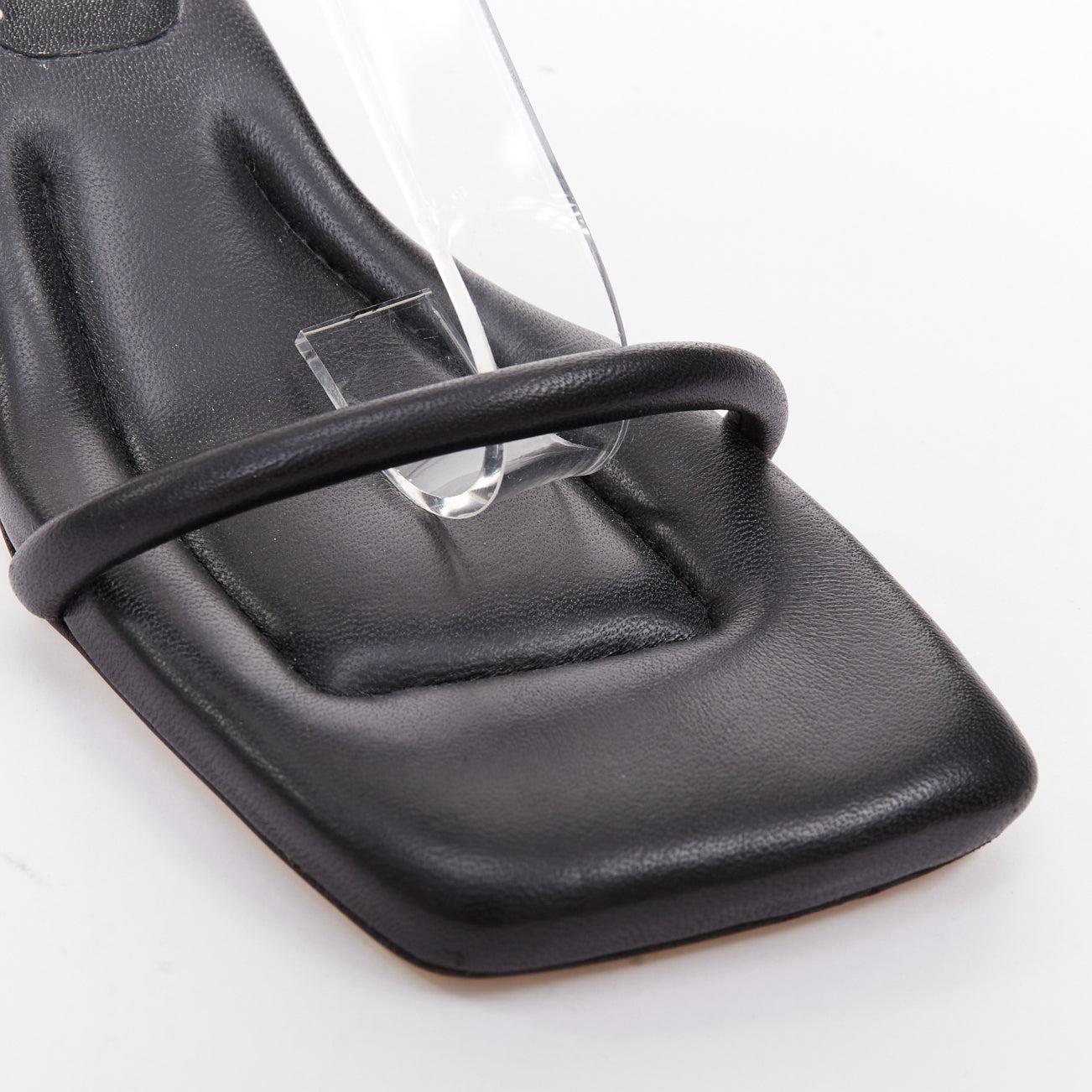 PROENZA SCHOULER Sofia Sandalias acolchadas de eslabones de cadena dorada y piel negra EU35 en venta 2