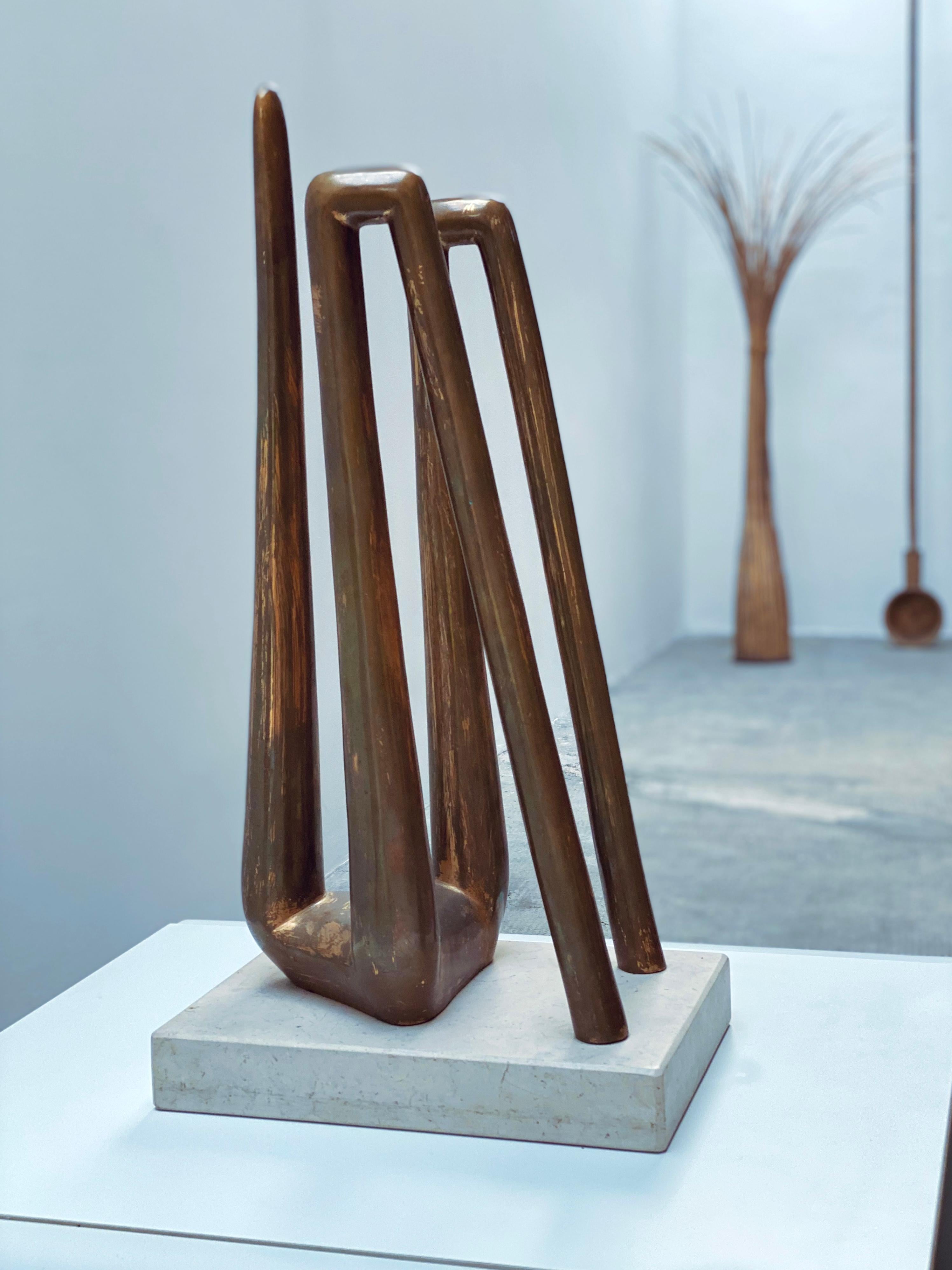 Organique ANSELMO OBLETTER SCULPTURE EN BRONZE FEMME NUE STYLISÉE en vente