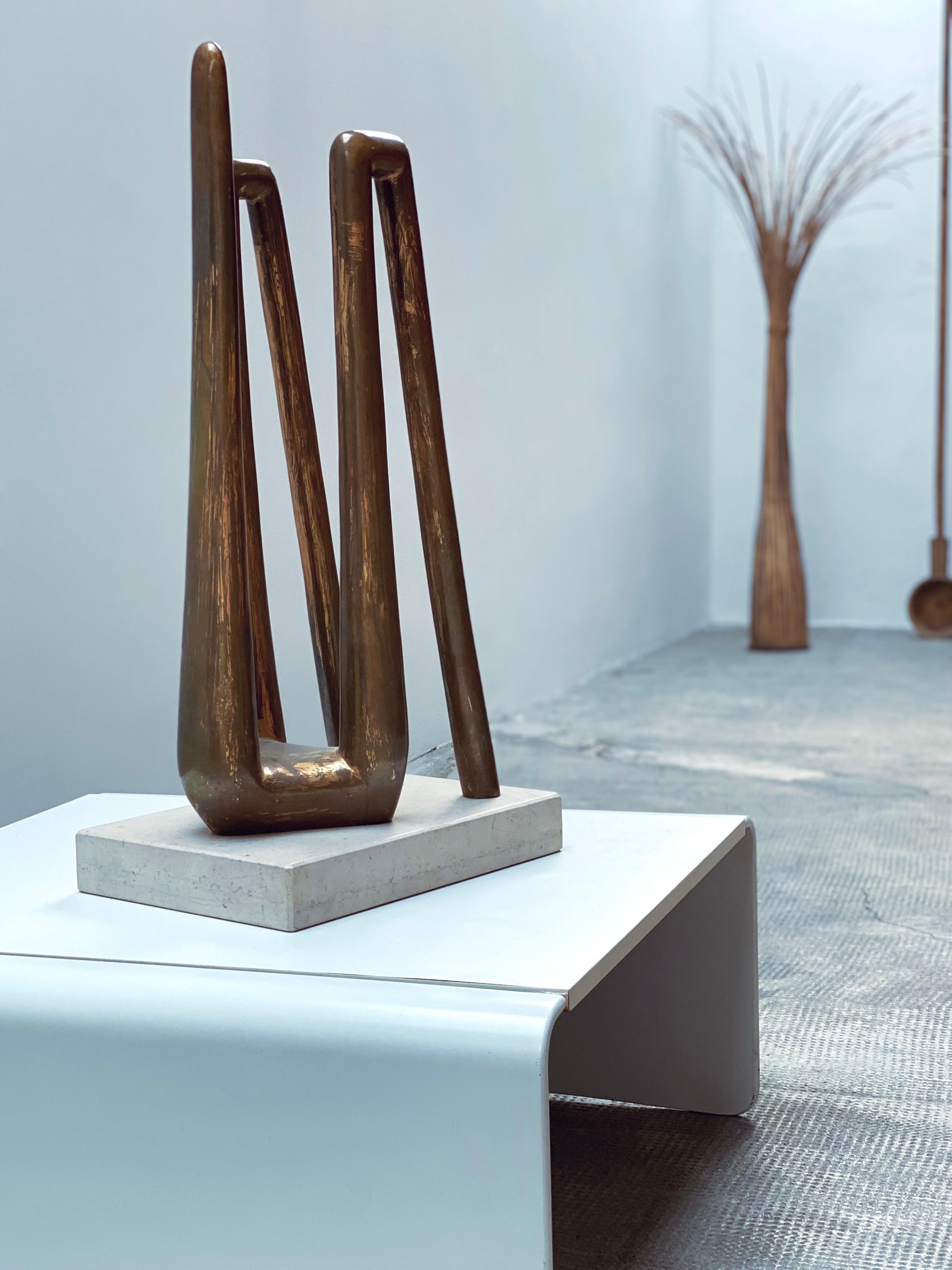 Bronze ANSELMO OBLETTER SCULPTURE EN BRONZE FEMME NUE STYLISÉE en vente