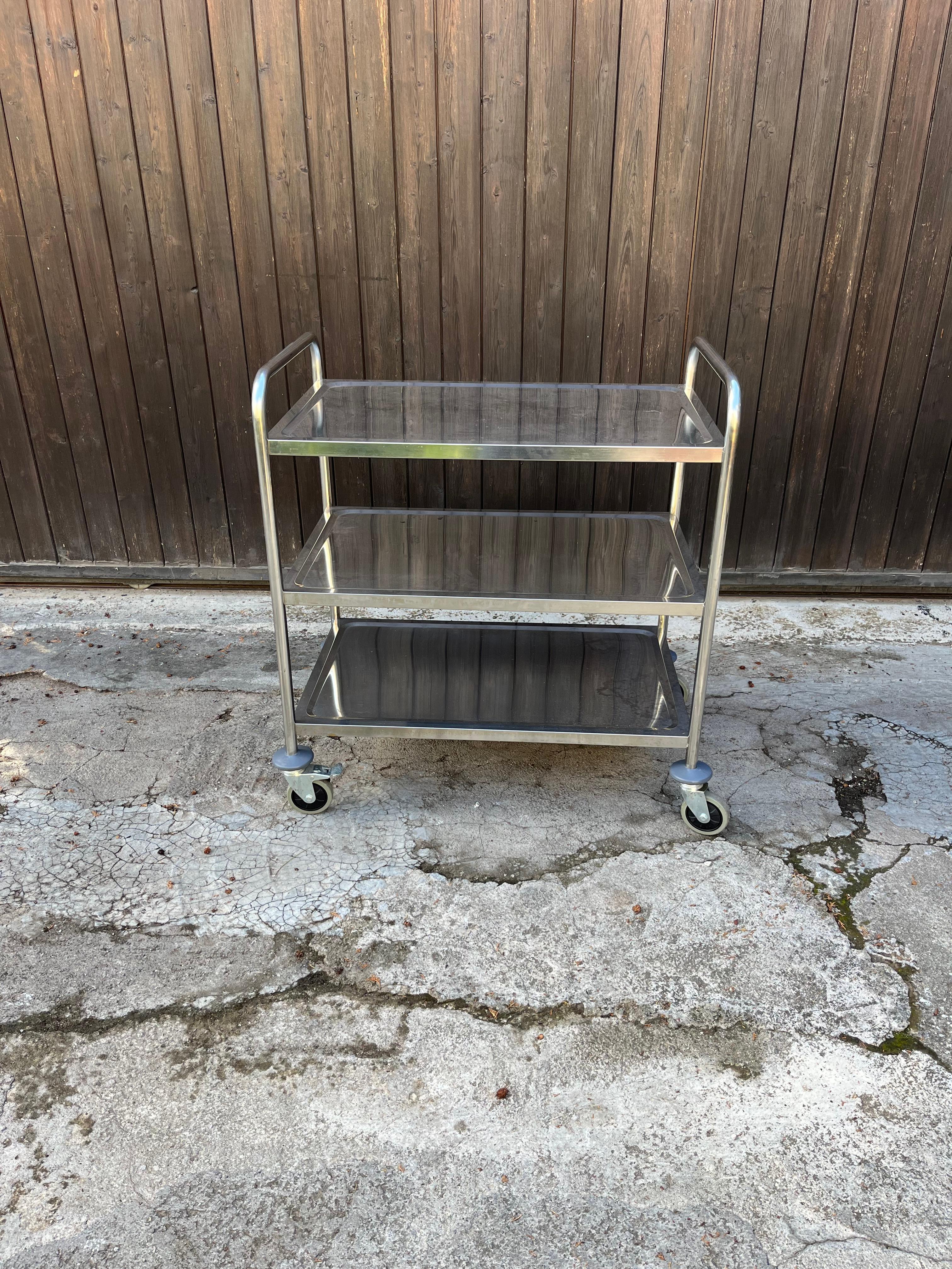 Professional Steel Bar Trolley With 4 Swivel Wheels, 1980s In Good Condition In Palermo, IT