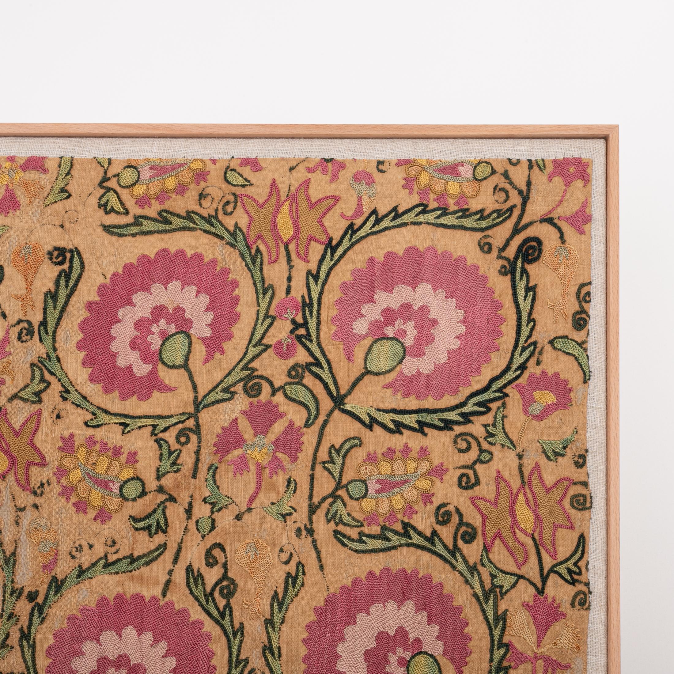 Professionally Framed Antique Suzani Fragment, 19th Century. In Fair Condition For Sale In Istanbul, TR