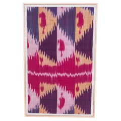 Professionell gerahmtes türkisches Ikat-Fragment aus Seide aus Ikat, frühes 20. Jahrhundert. Usbekistan