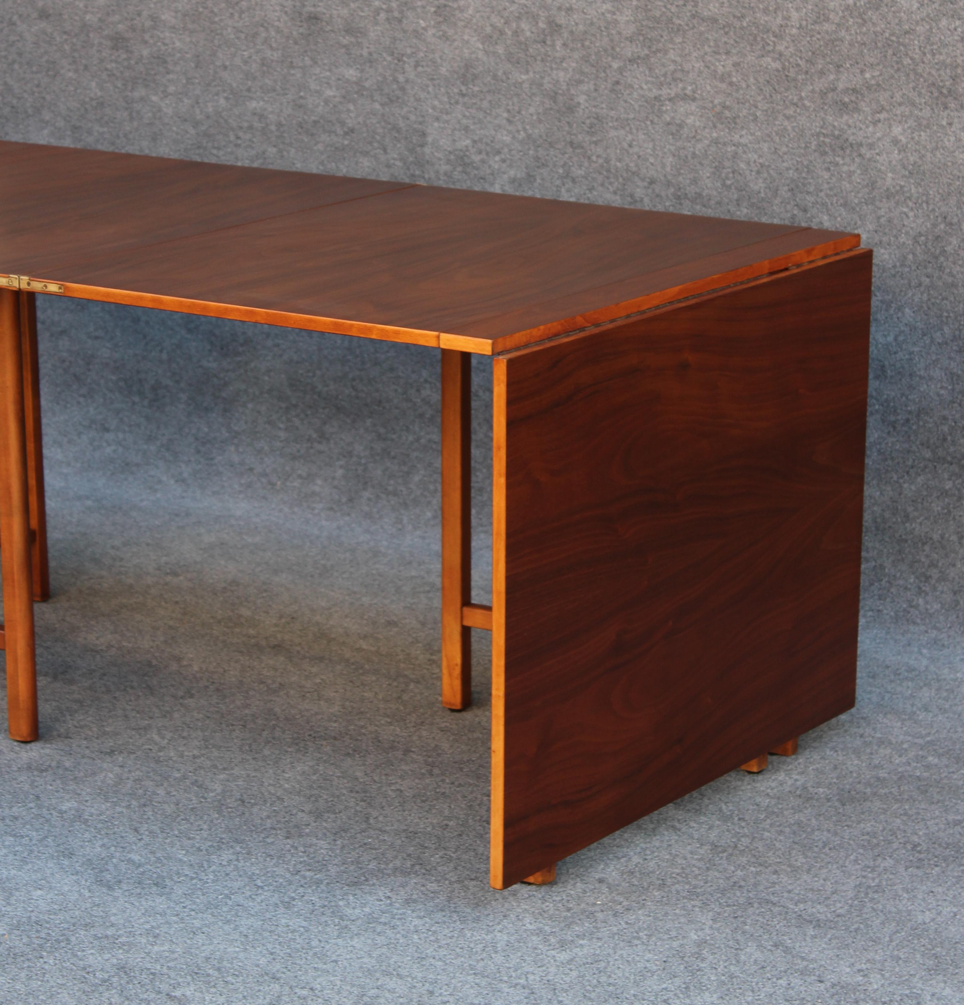 Professionally Restored Bruno Mathsson 'Maria' Folding Table in Walnut, 1950s 7