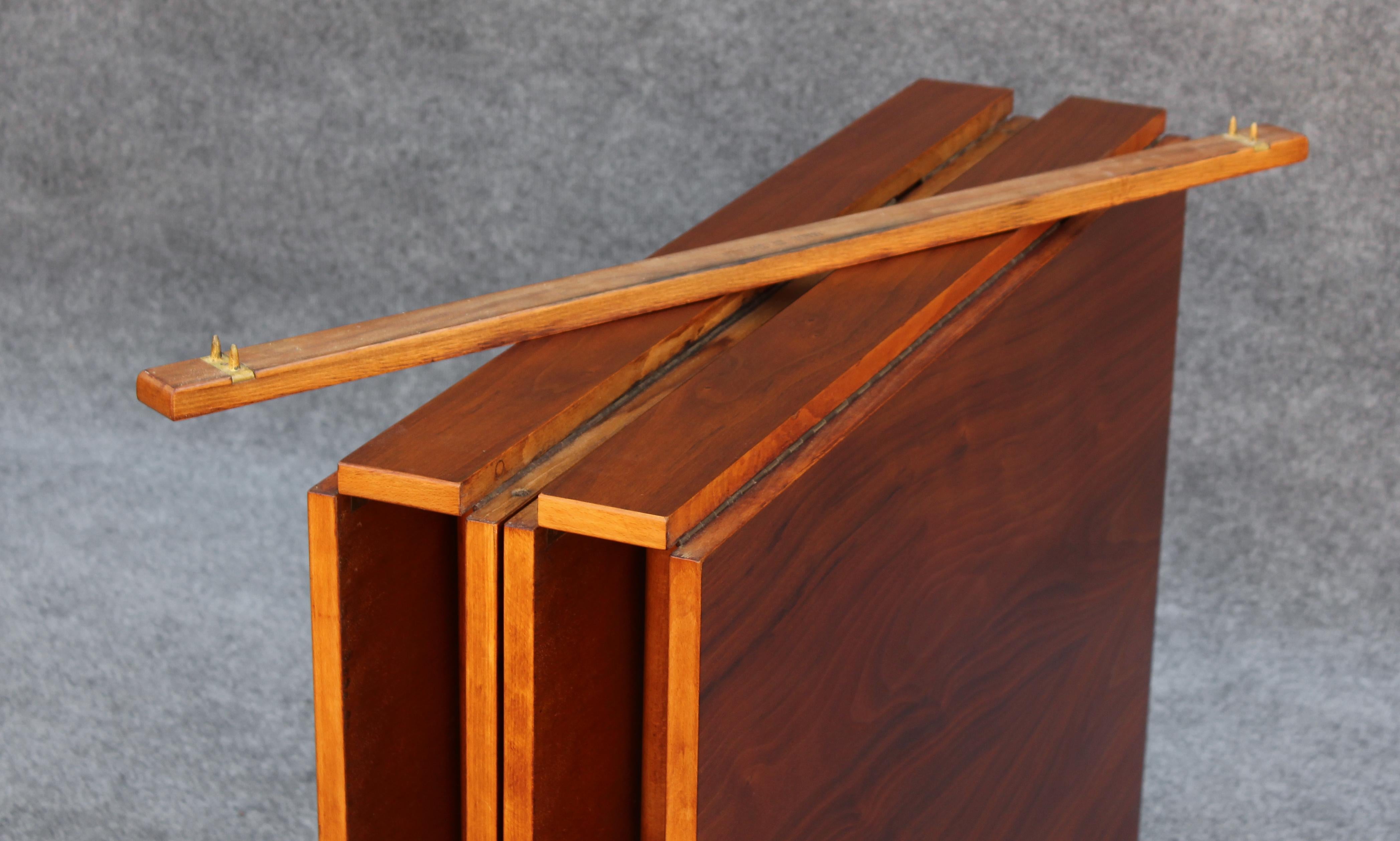 Professionally Restored Bruno Mathsson 'Maria' Folding Table in Walnut, 1950s 12