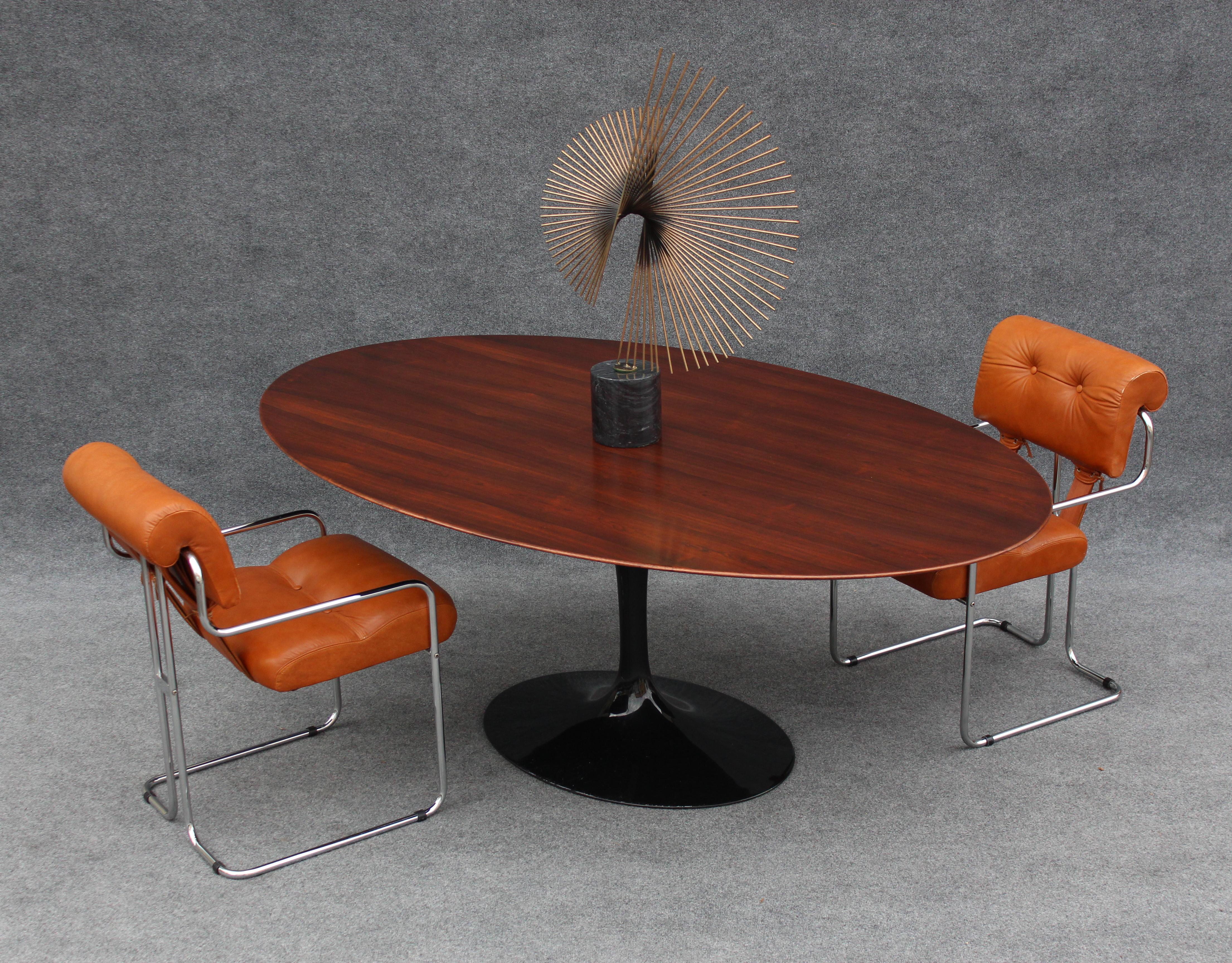 Professionally Restored Eero Saarinen for Knoll Rare Rosewood Tulip Dining Table 6