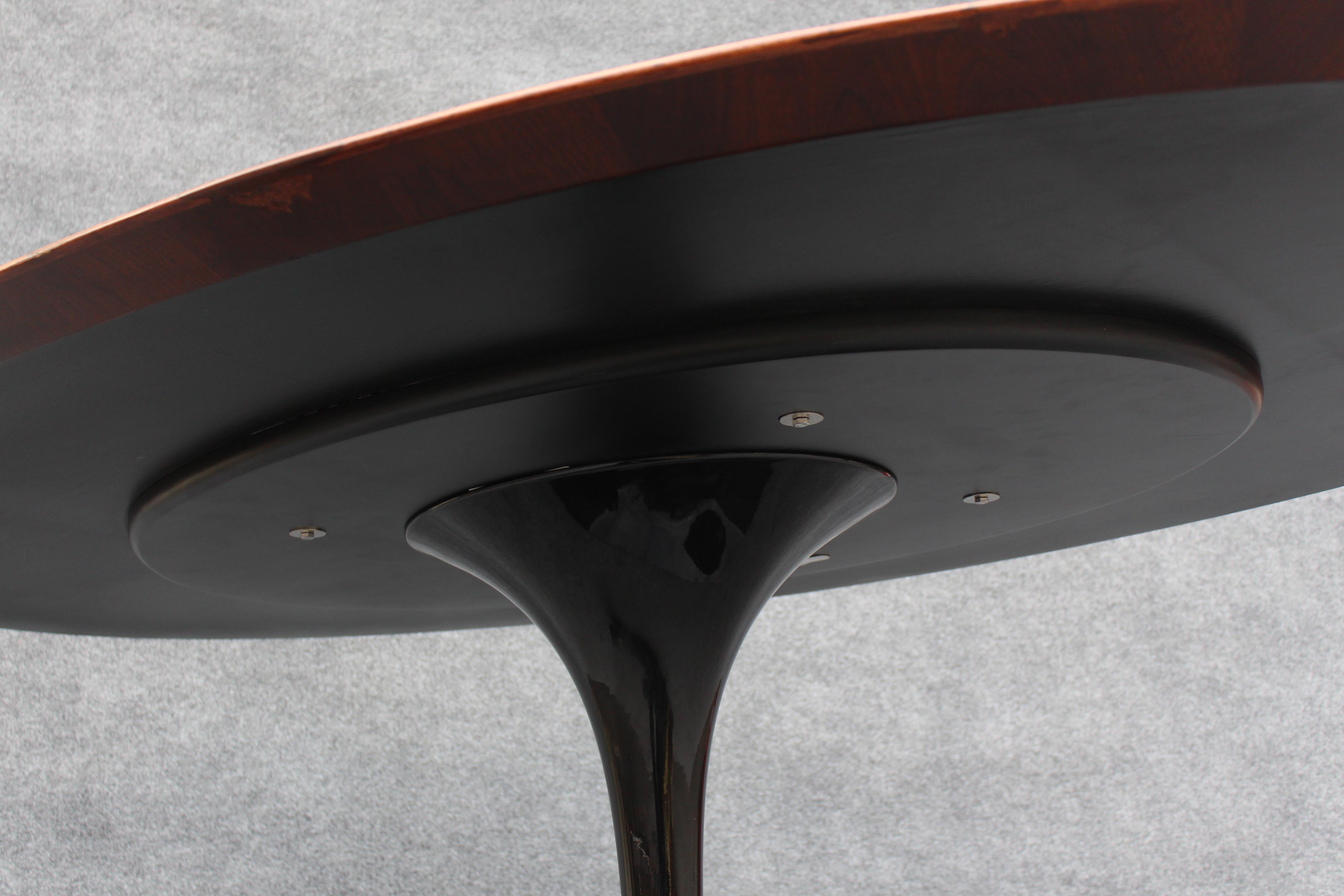 Professionally Restored Eero Saarinen for Knoll Rare Rosewood Tulip Dining Table 10