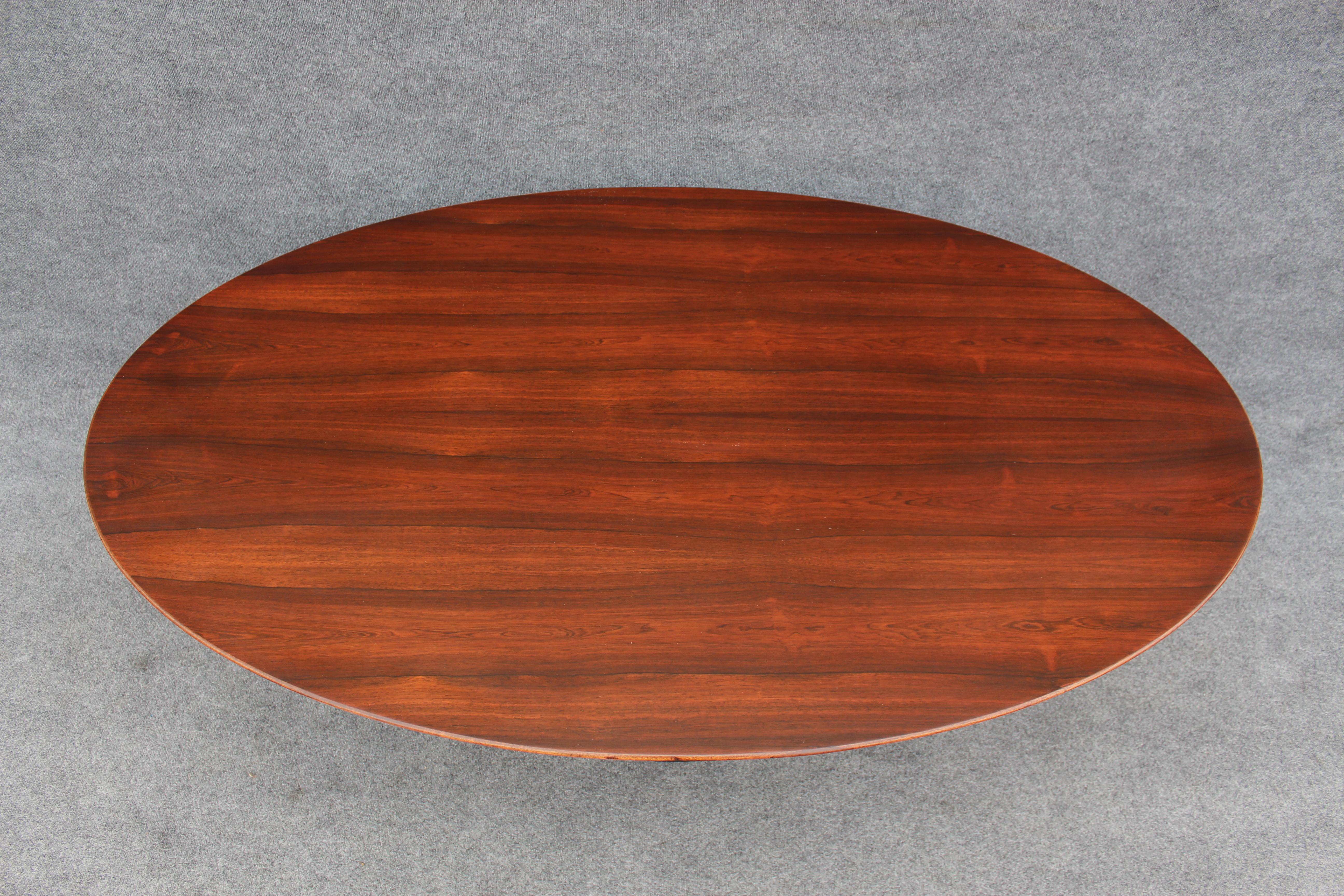 Late 20th Century Professionally Restored Eero Saarinen for Knoll Rare Rosewood Tulip Dining Table