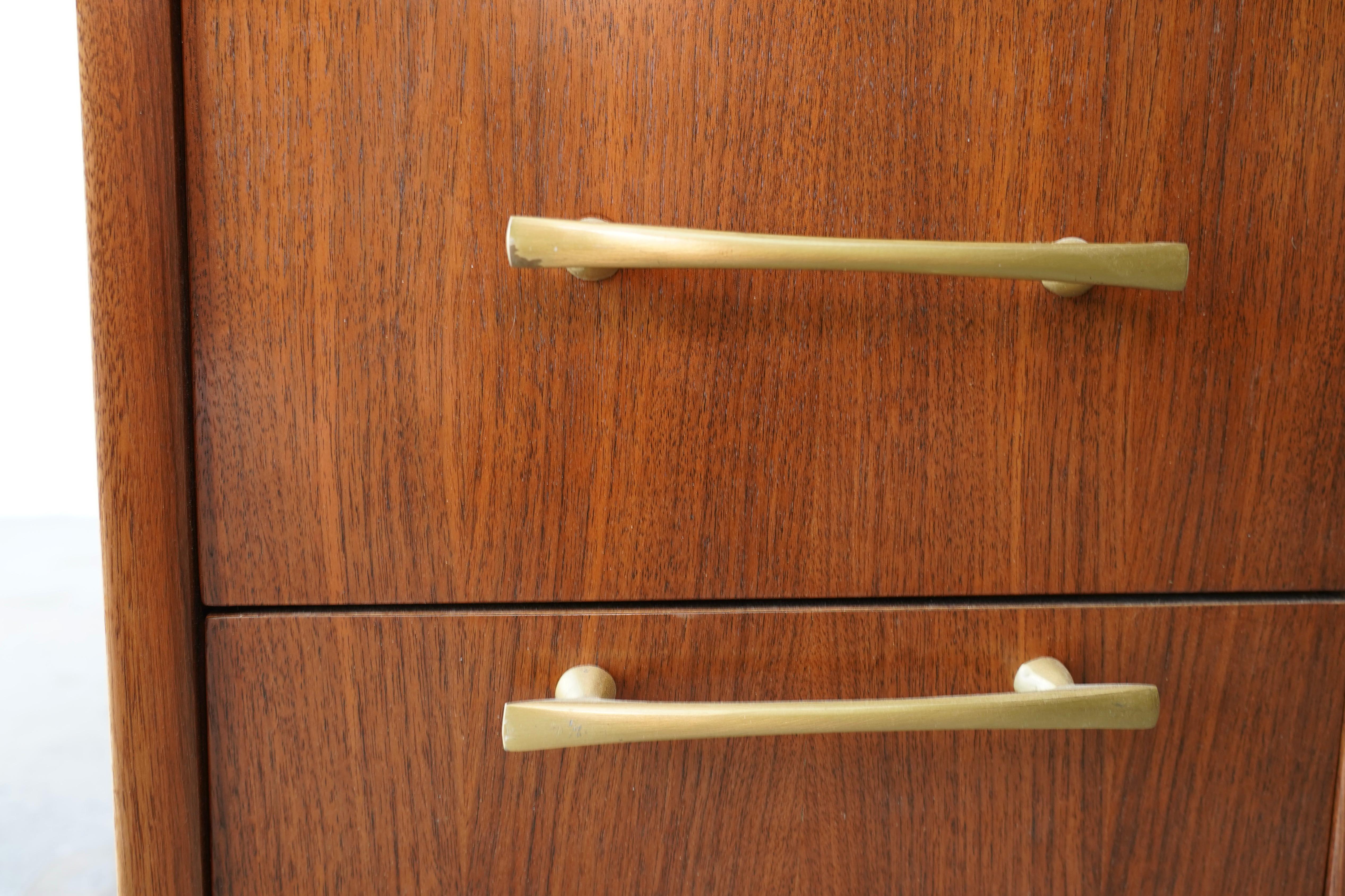Professionally Restored Mid-Century Modern Boomerang Executive Walnut Desk For Sale 9