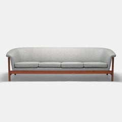 Professionell neu gepolstertes skulpturales viersitziges Sofa von Westnofa, Norwegen, 1960er Jahre