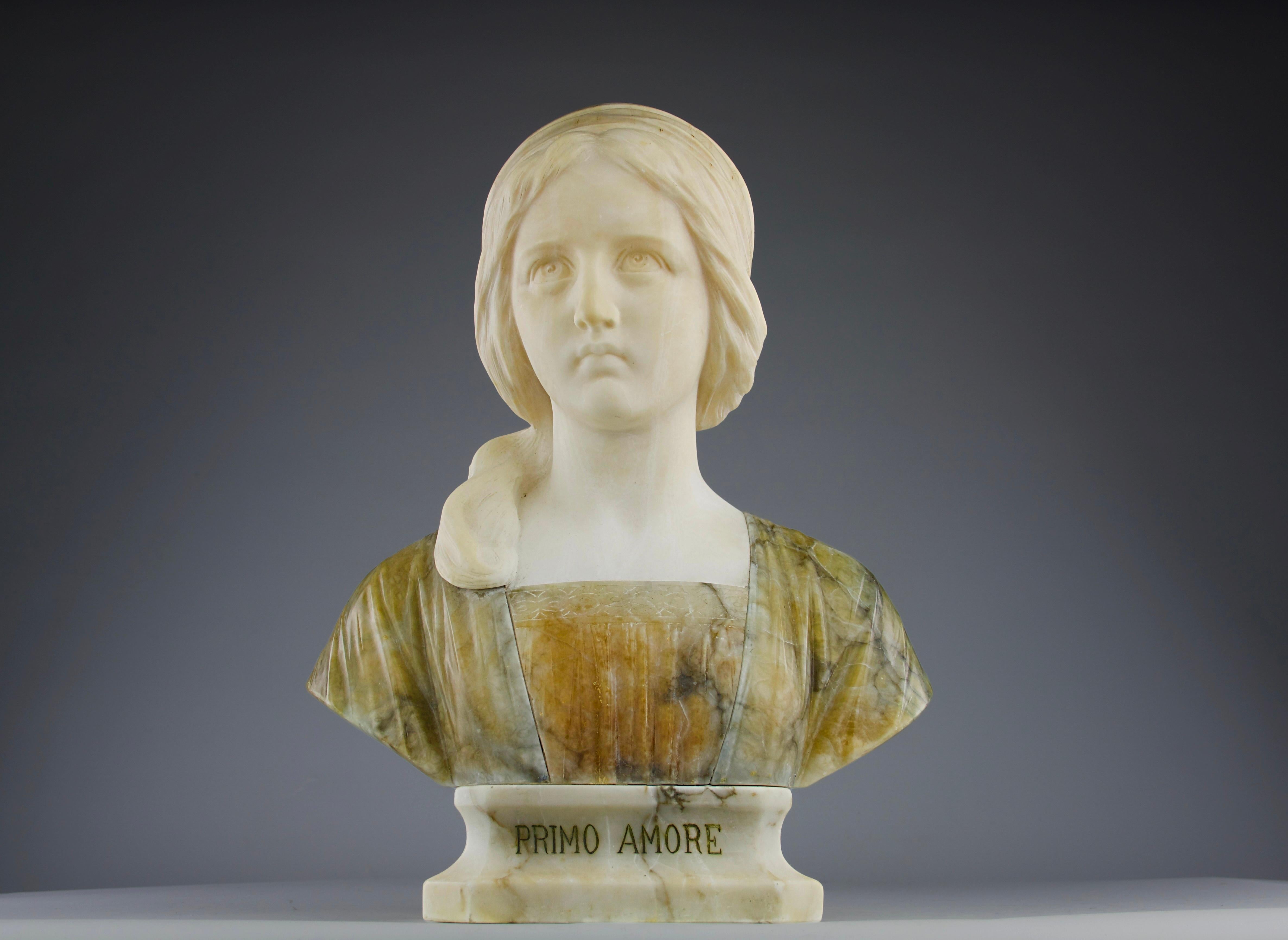 Superb Italian marble bust by the artist Professor Giuseppe Bessi intitled “Primo Amore”, Italy 19th century. In two marble tones.

Excellent condition. 

Dimensions in cm ( H x L x l ) : 48 x 35 x 20

Secure shipping with specialised transport.