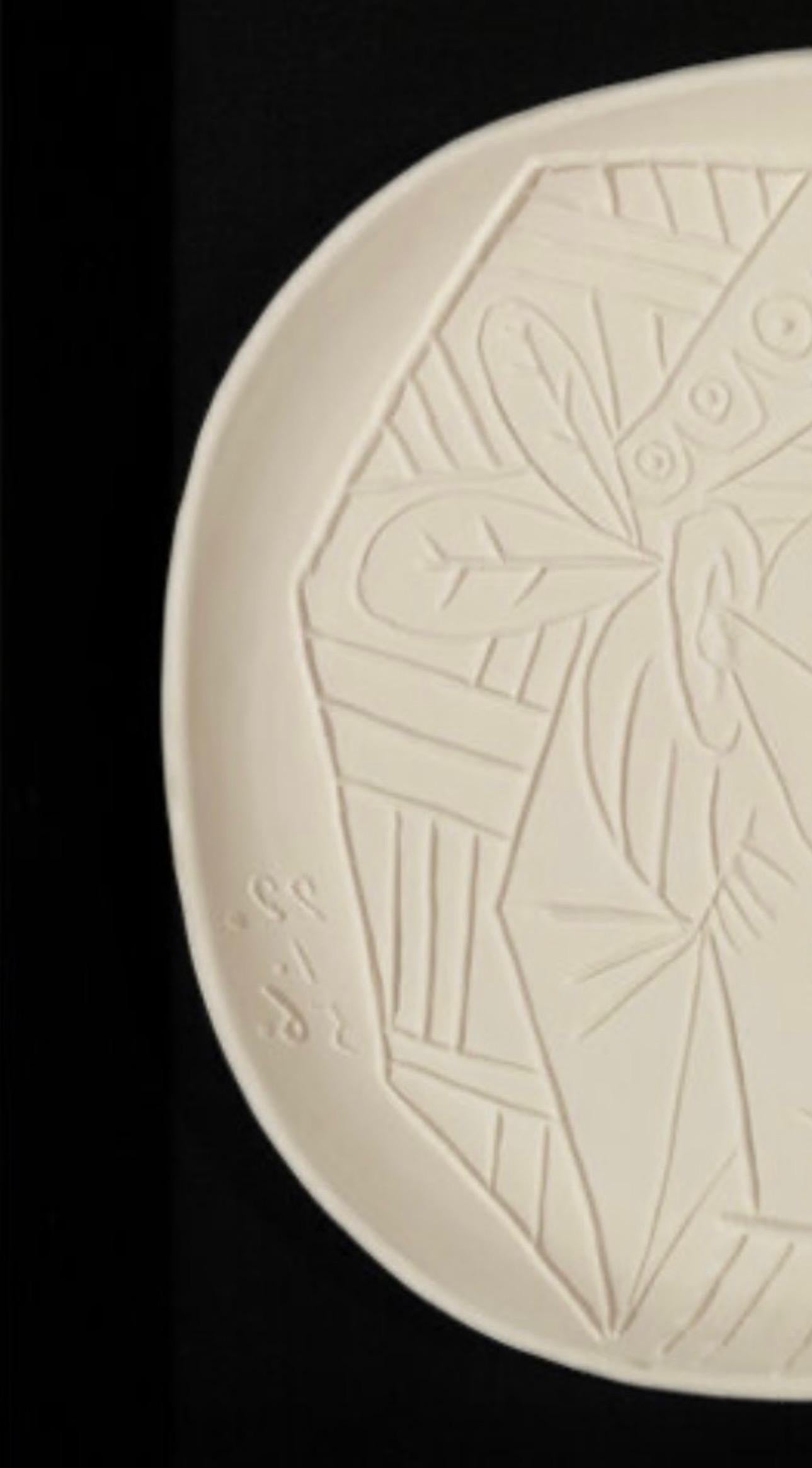 Unglazed Profil de Jacqueline (A.R. 309) Picasso Madoura Monochrome Ceramic Face Plate For Sale