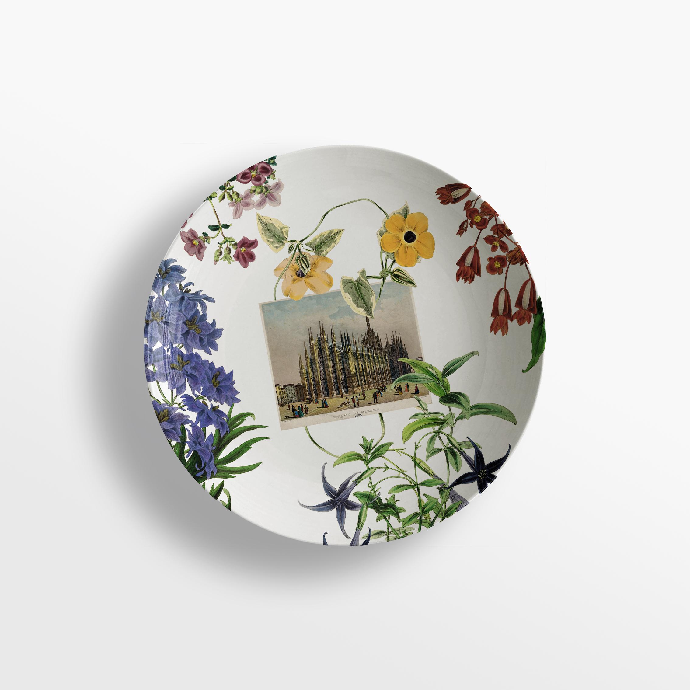 La storia Infinita, Six Contemporary Decorated Porcelain Soup Plates For Sale 2