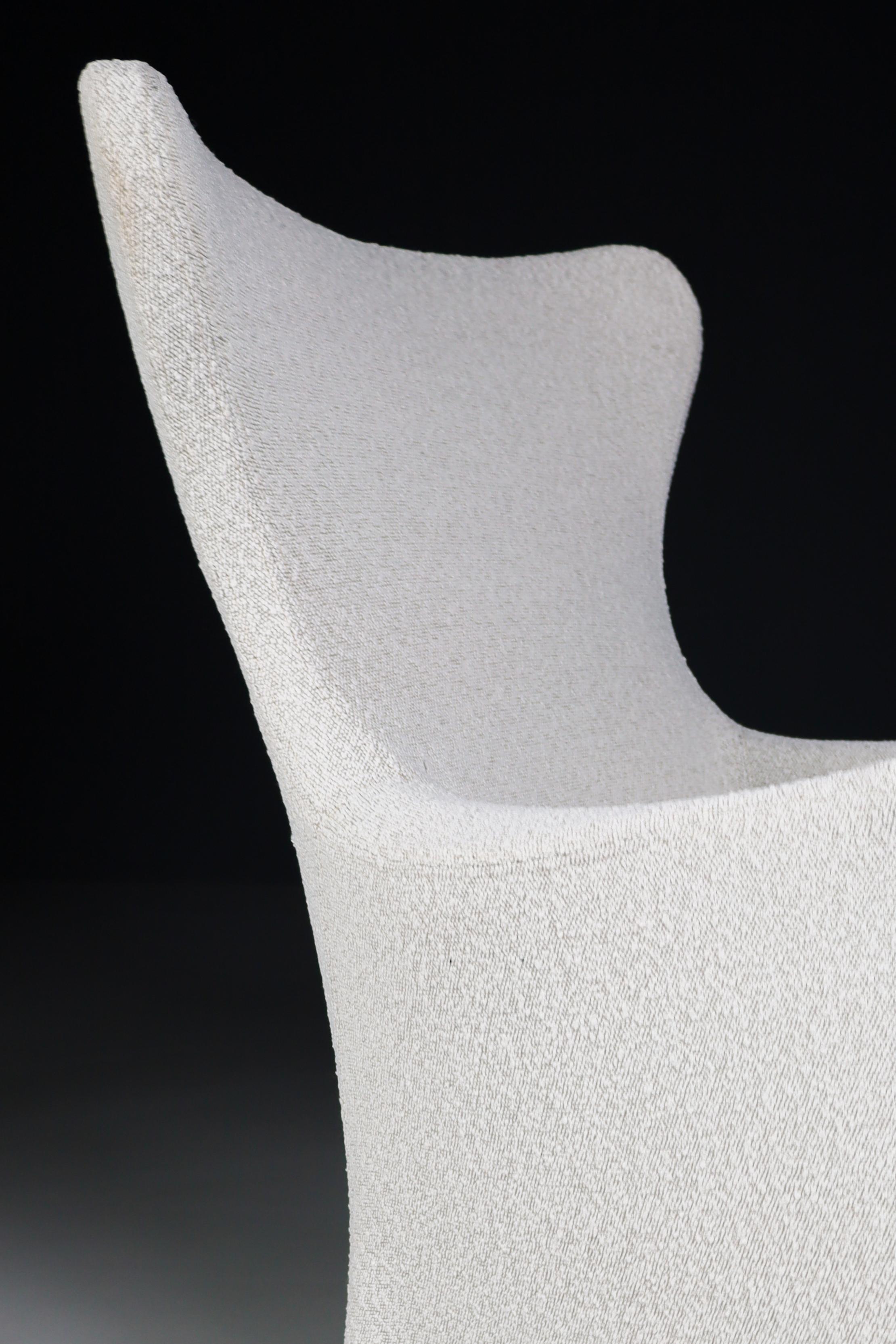 Progetti Wingback Chair by Umberto Asnago for Giorgetti in Bouclé Fabric. 4