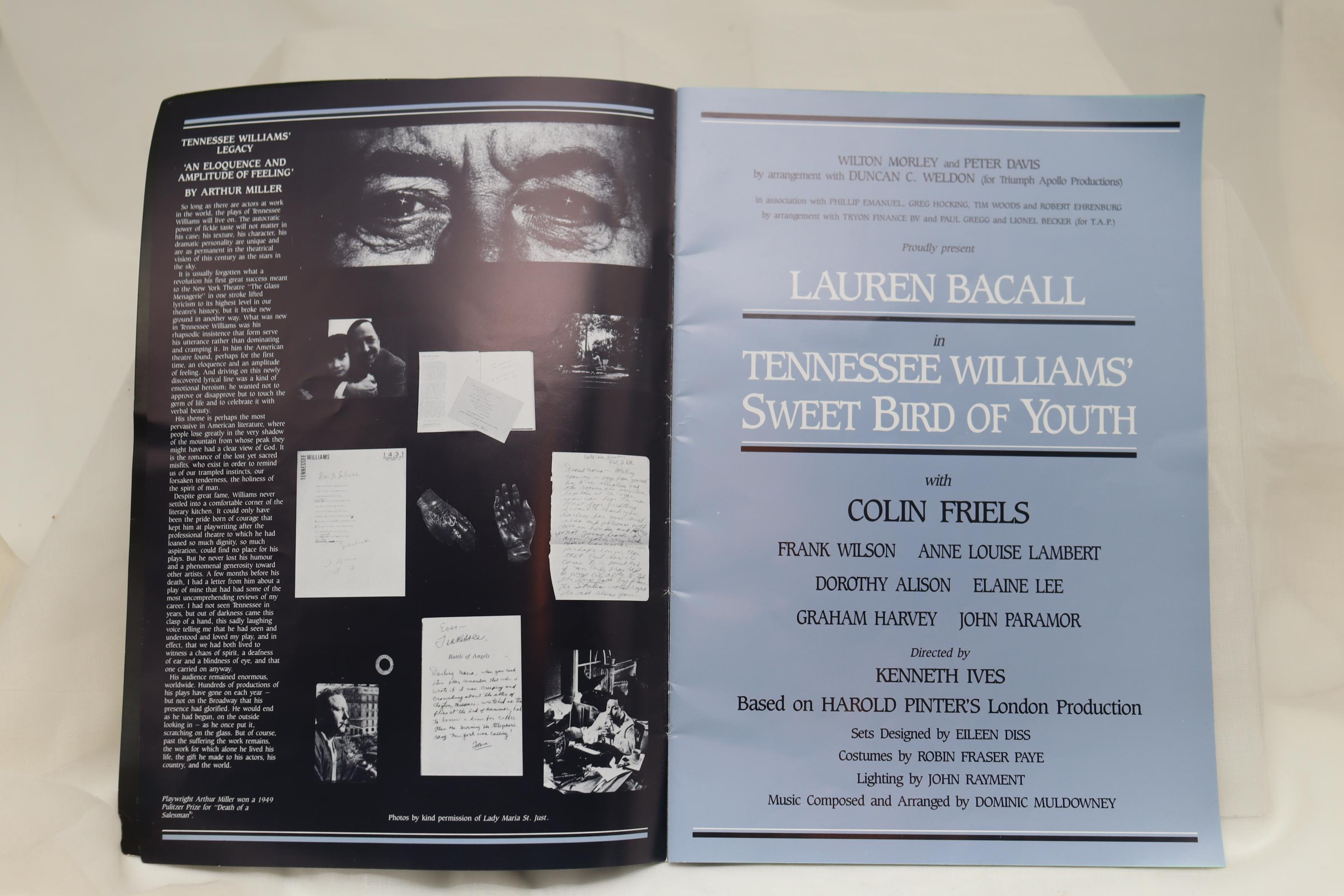 Australien Programe autographié par Lauren Bacall en vente