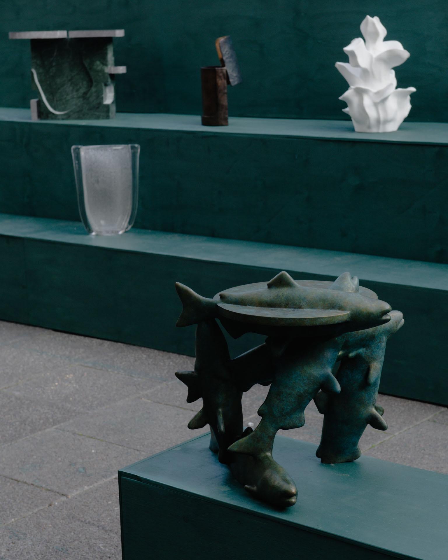 PROJECT MATERIA: Meld Fishies sculptural side table by Laurids Gallée in vendita 1
