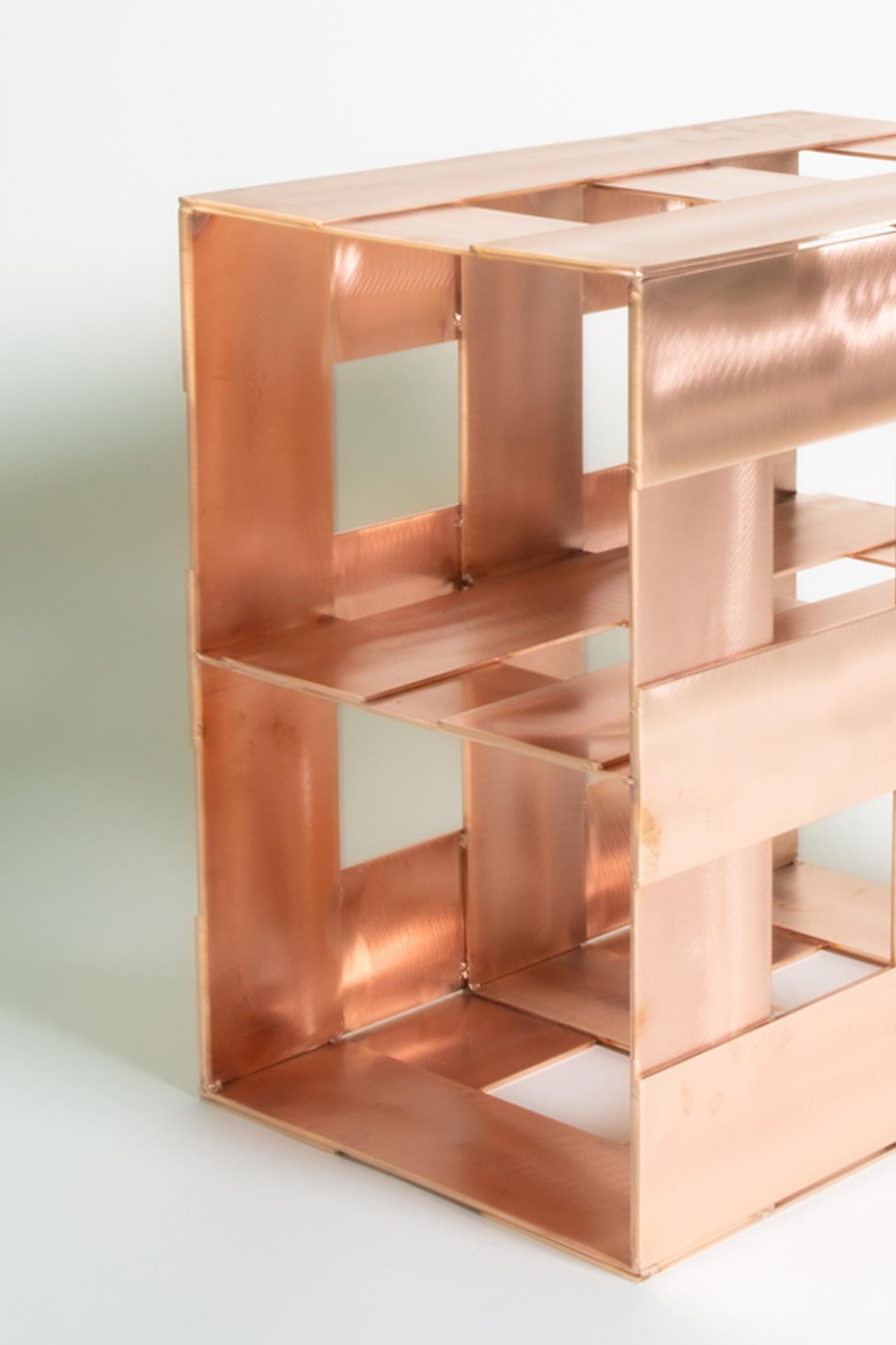 PROJECT MATERIA: Vista Bronze side table by Forever Studio In condizioni Nuovo in vendita a København K, DK