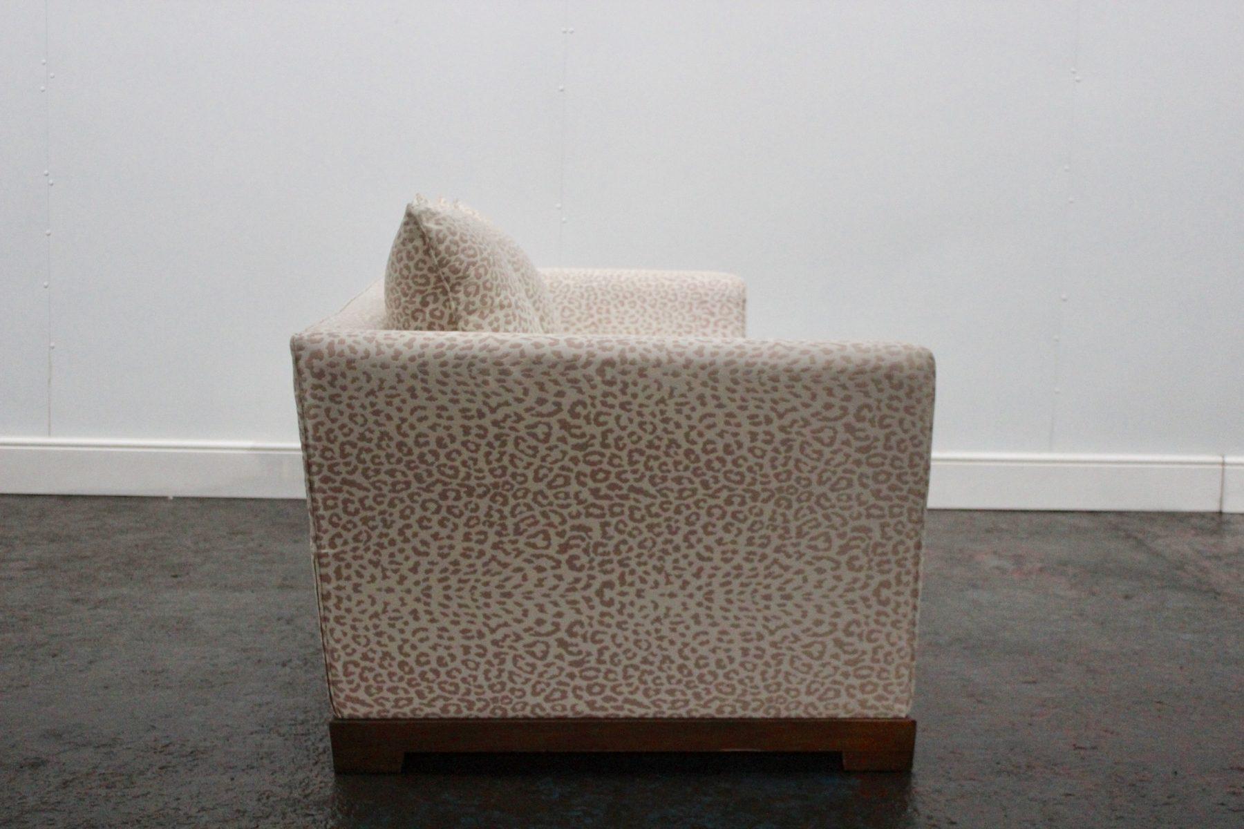 Promemoria “Wanda” 2.5-Seat Sofa in Leopard-Print Fabric For Sale 1