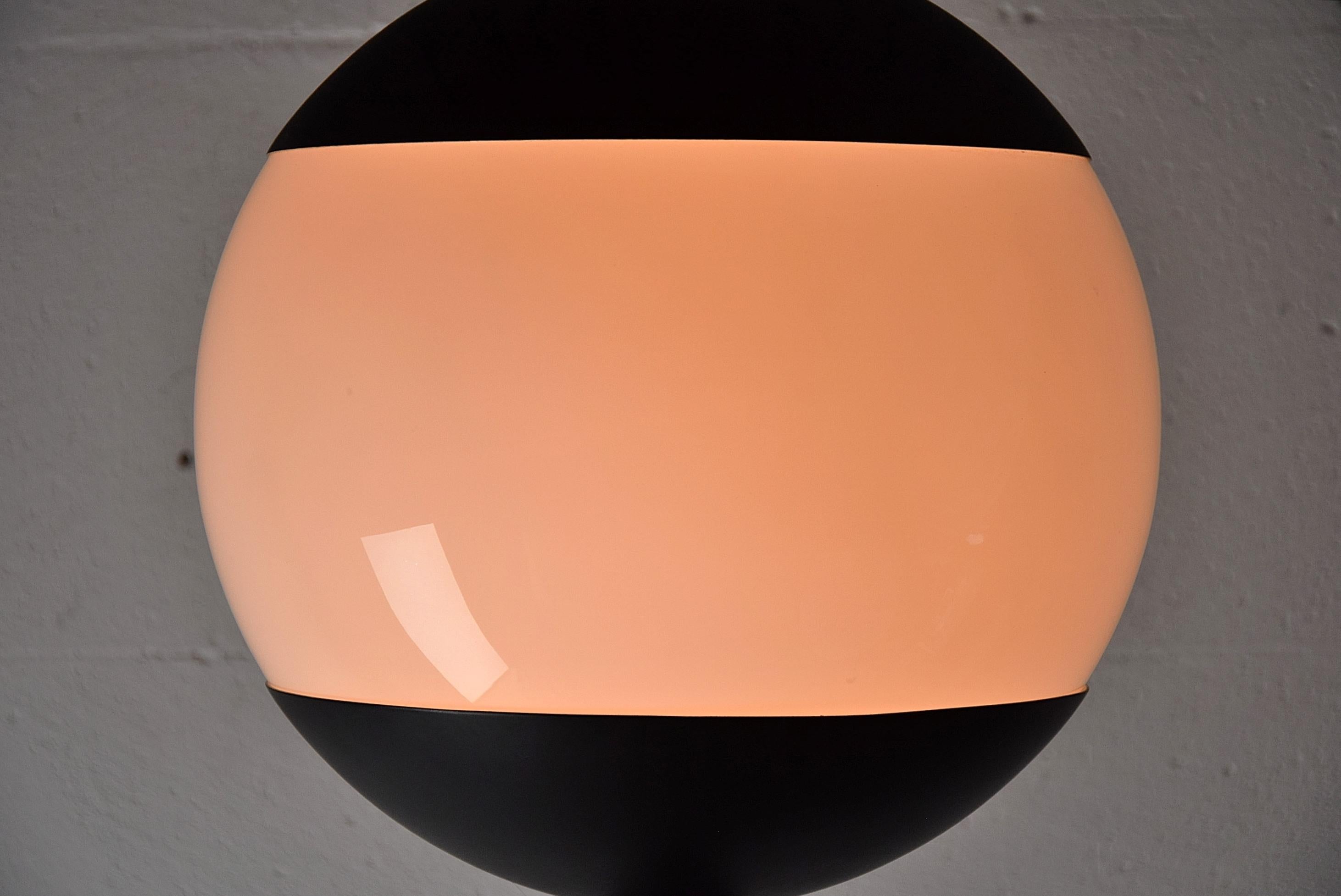 Prometeo Black Postmodern Lampadaire par Aldo Rossi pour Alessi Bon état à Weesp, NL