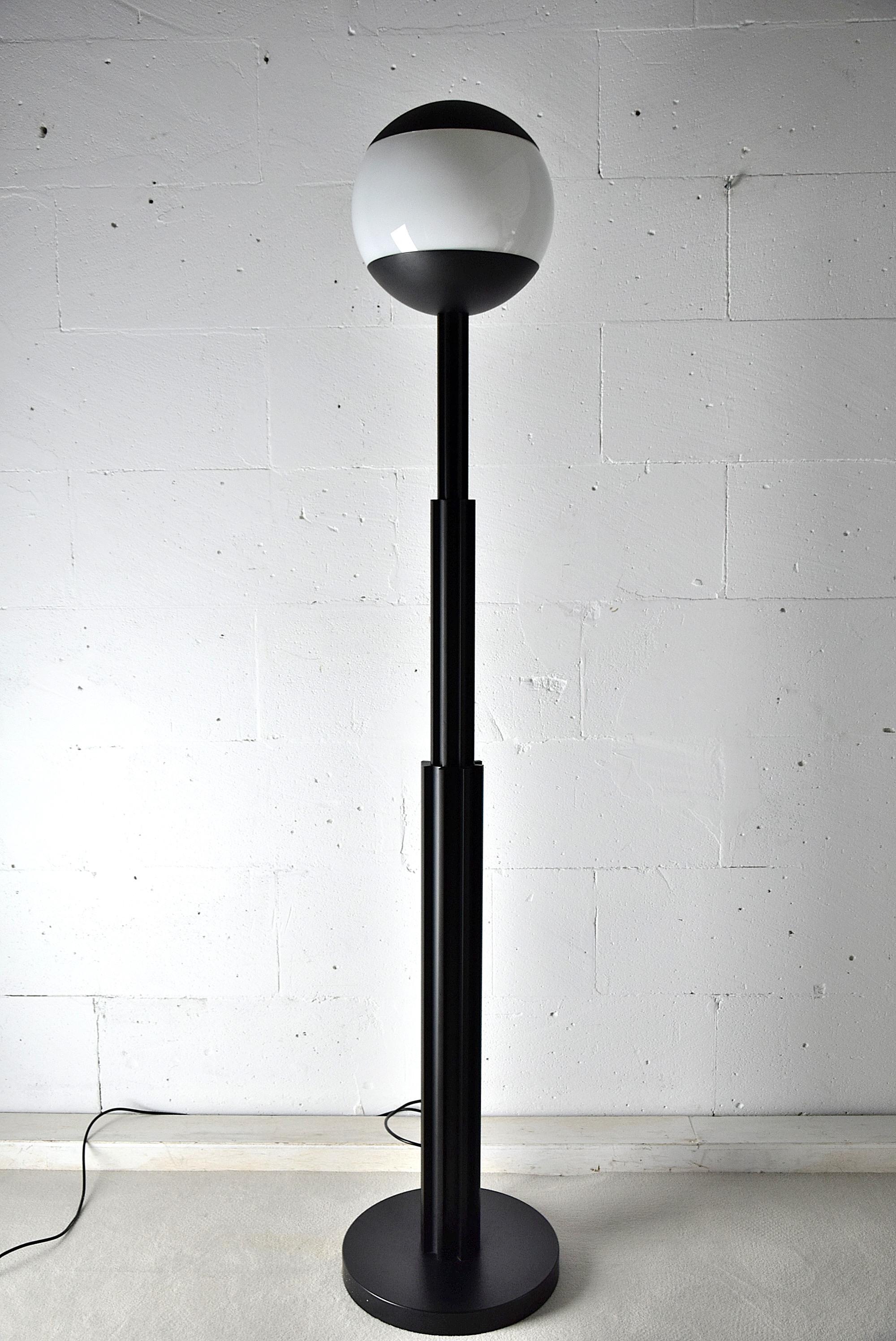 Aluminium Prometeo Black Postmodern Lampadaire par Aldo Rossi pour Alessi